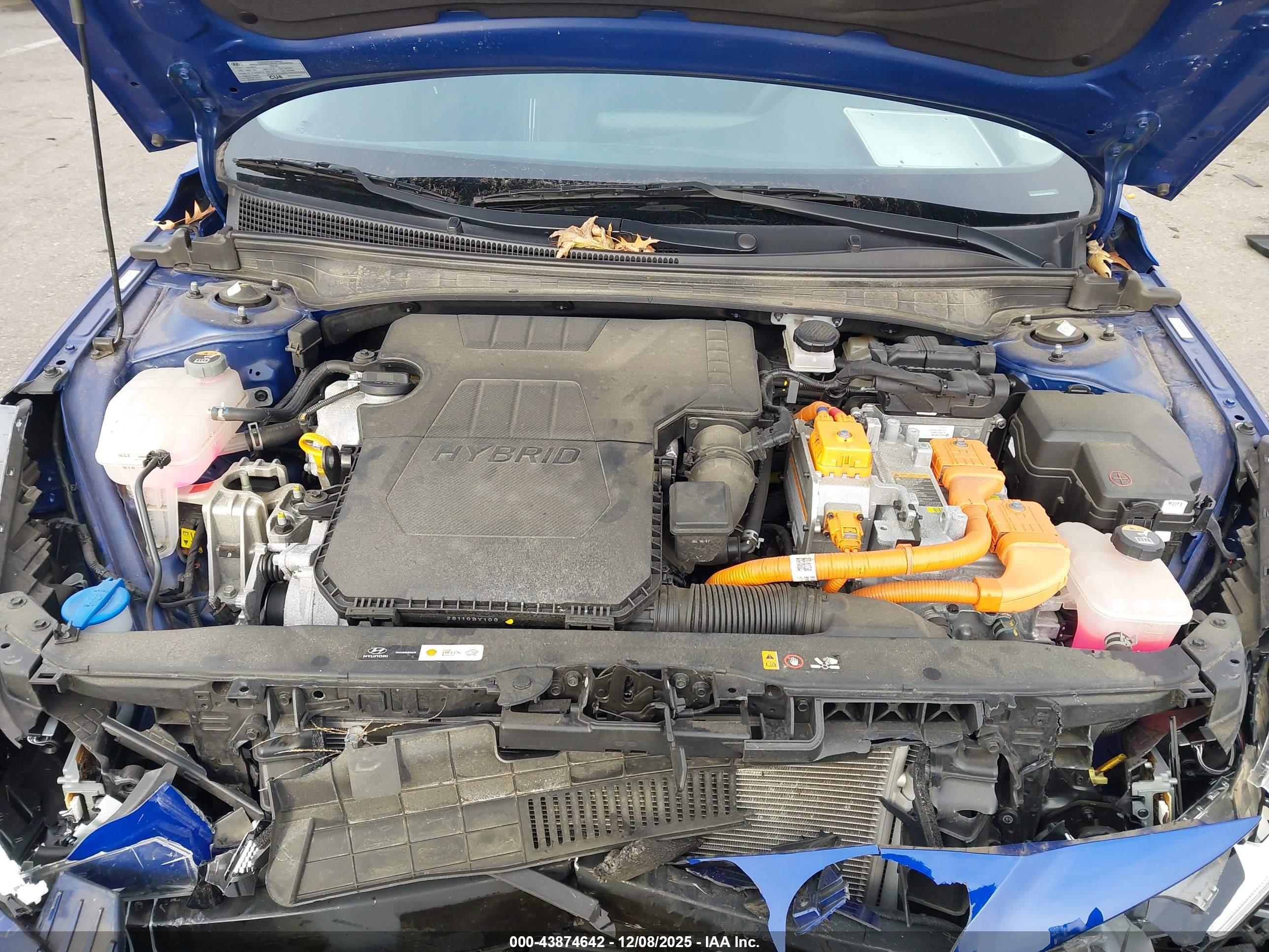 HYUNDAI ELANTRA image 10
