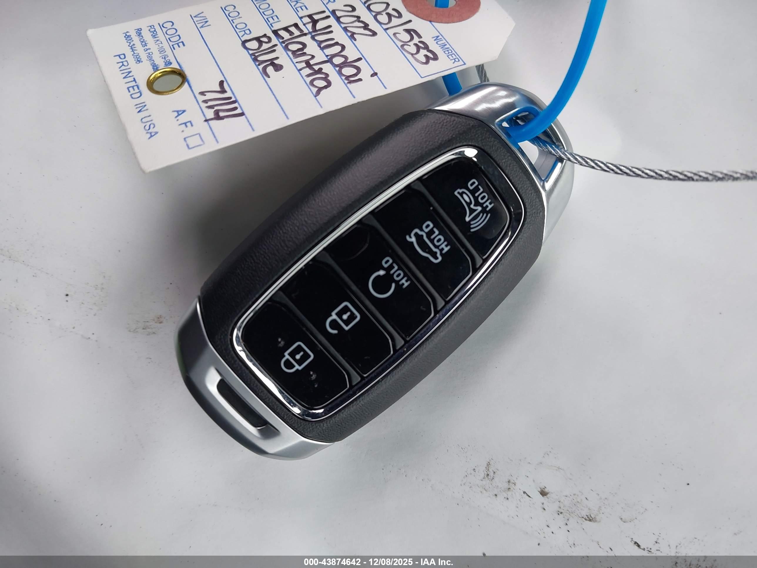 HYUNDAI ELANTRA image 11