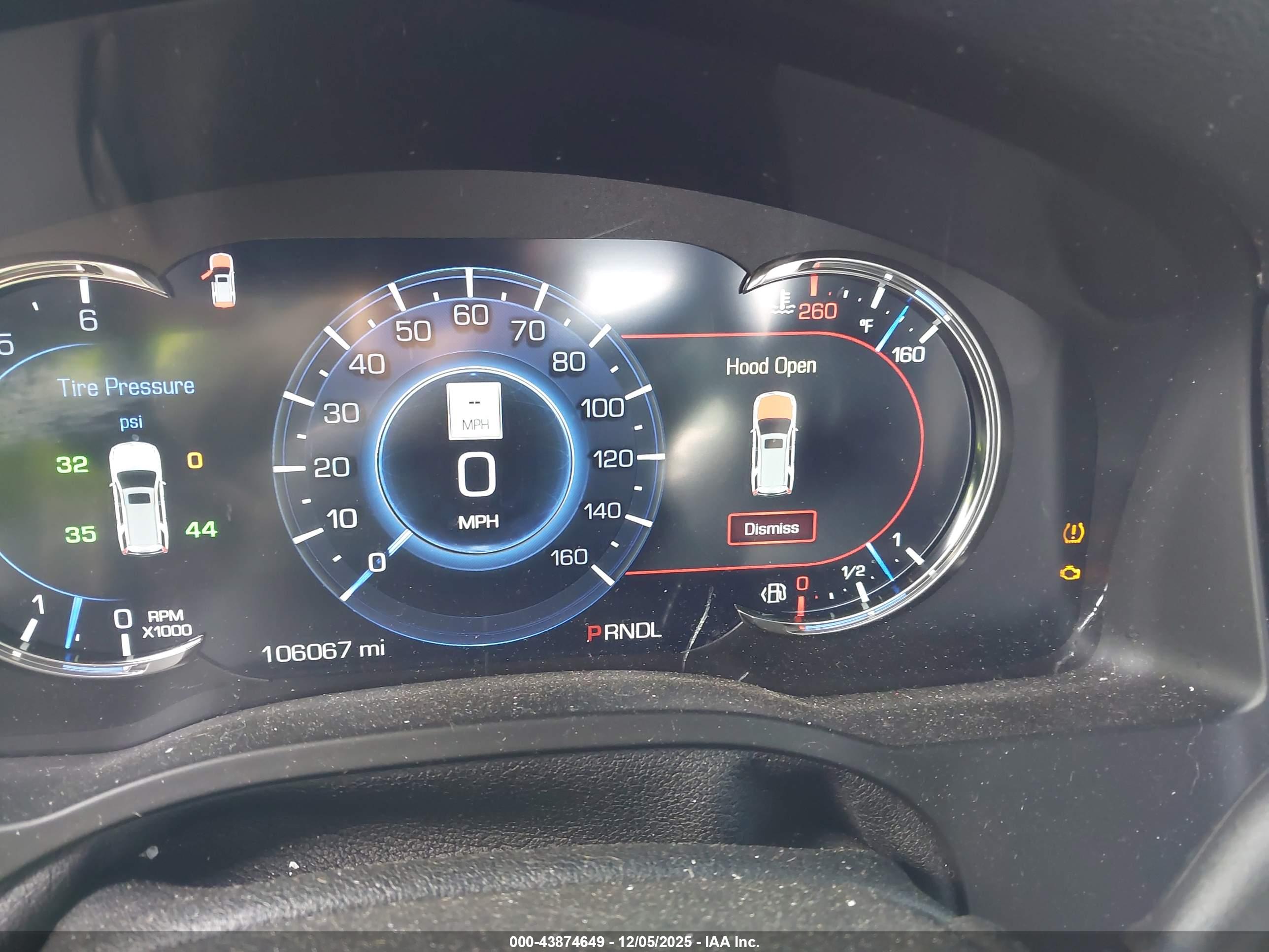 CADILLAC ESCALADE image 7