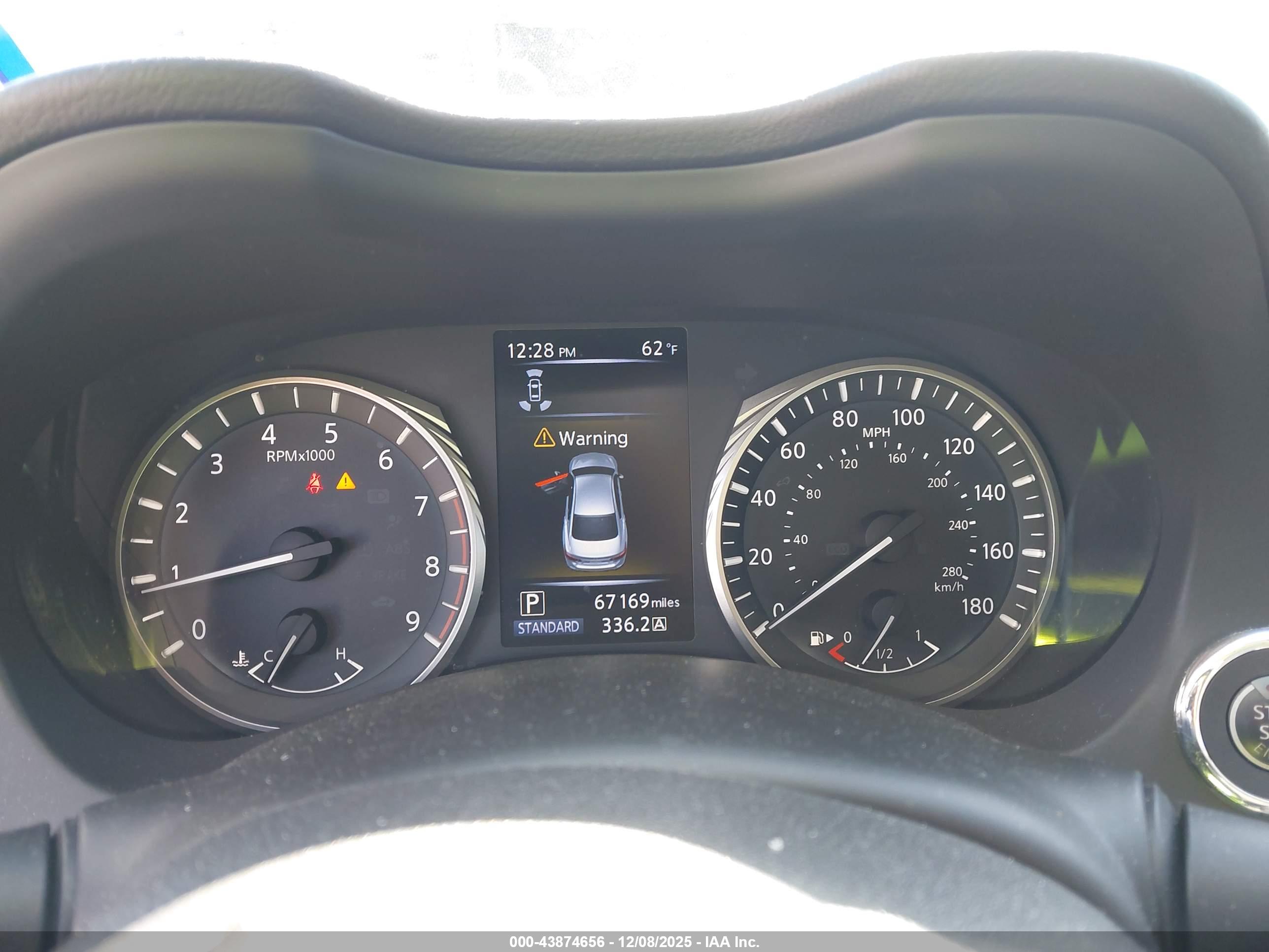 INFINITI Q50 image 7
