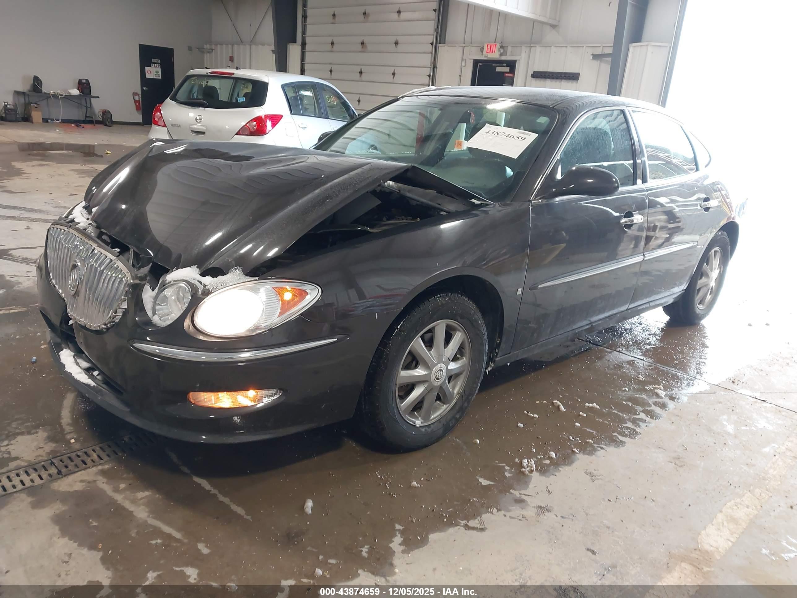 BUICK LACROSSE image 2