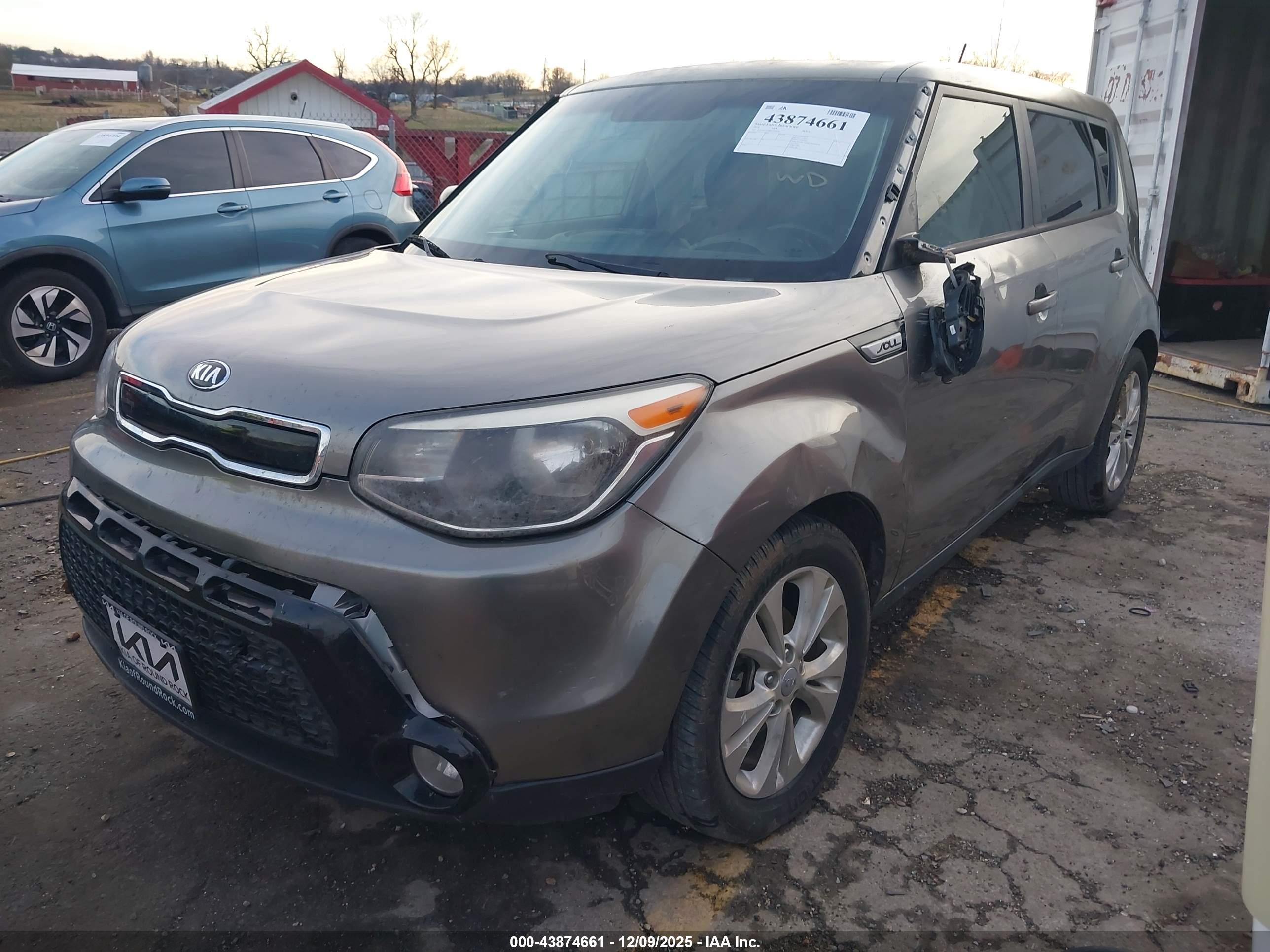 KIA SOUL image 2