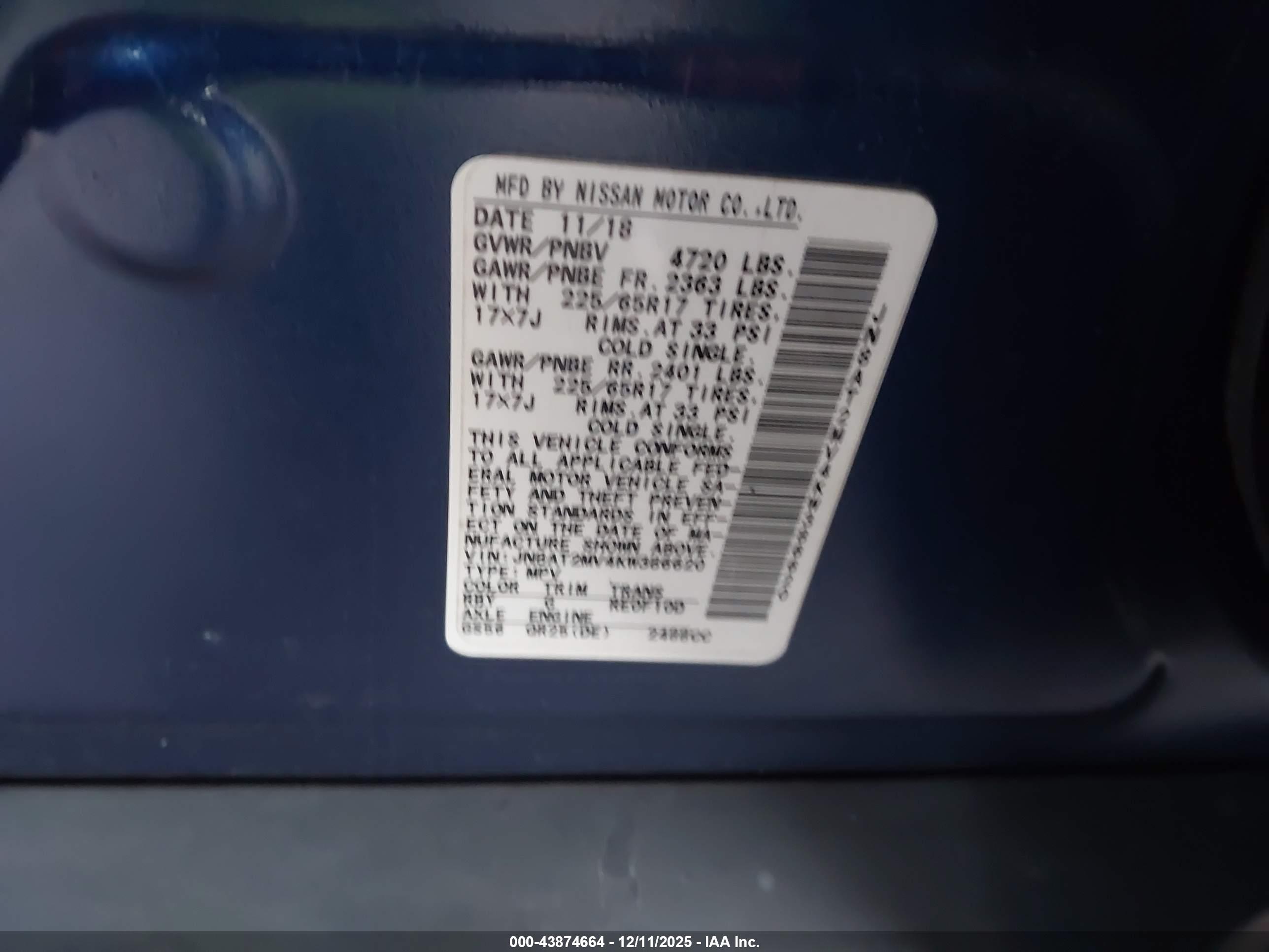 NISSAN ROGUE image 9