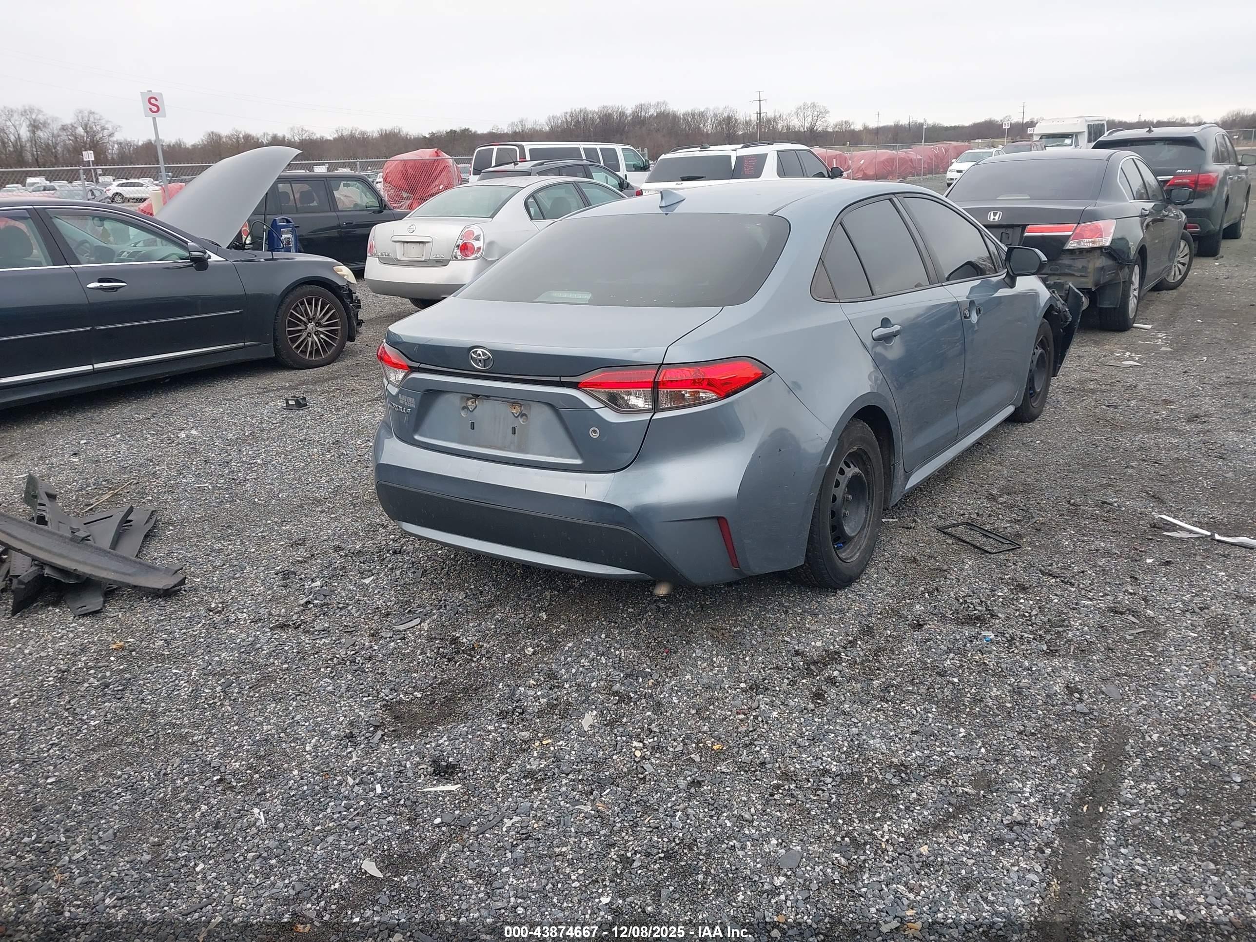 TOYOTA COROLLA image 4