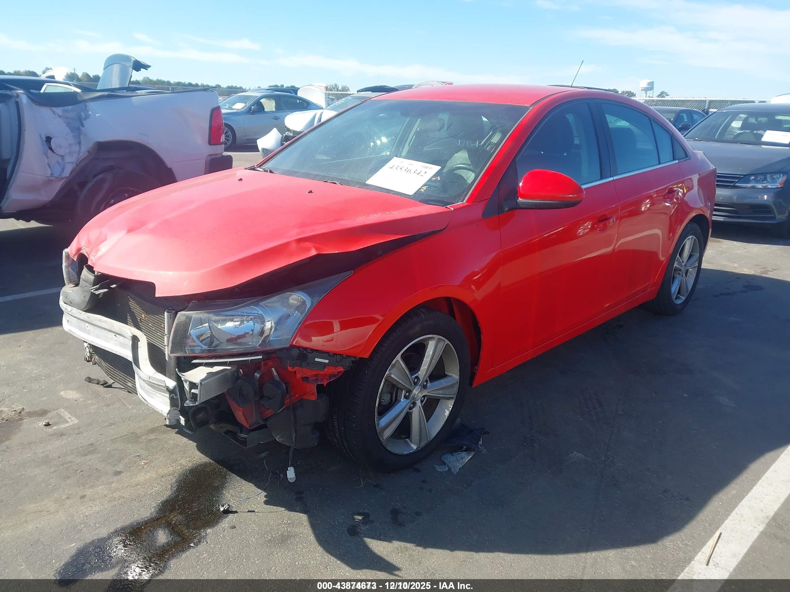 CHEVROLET CRUZE image 2