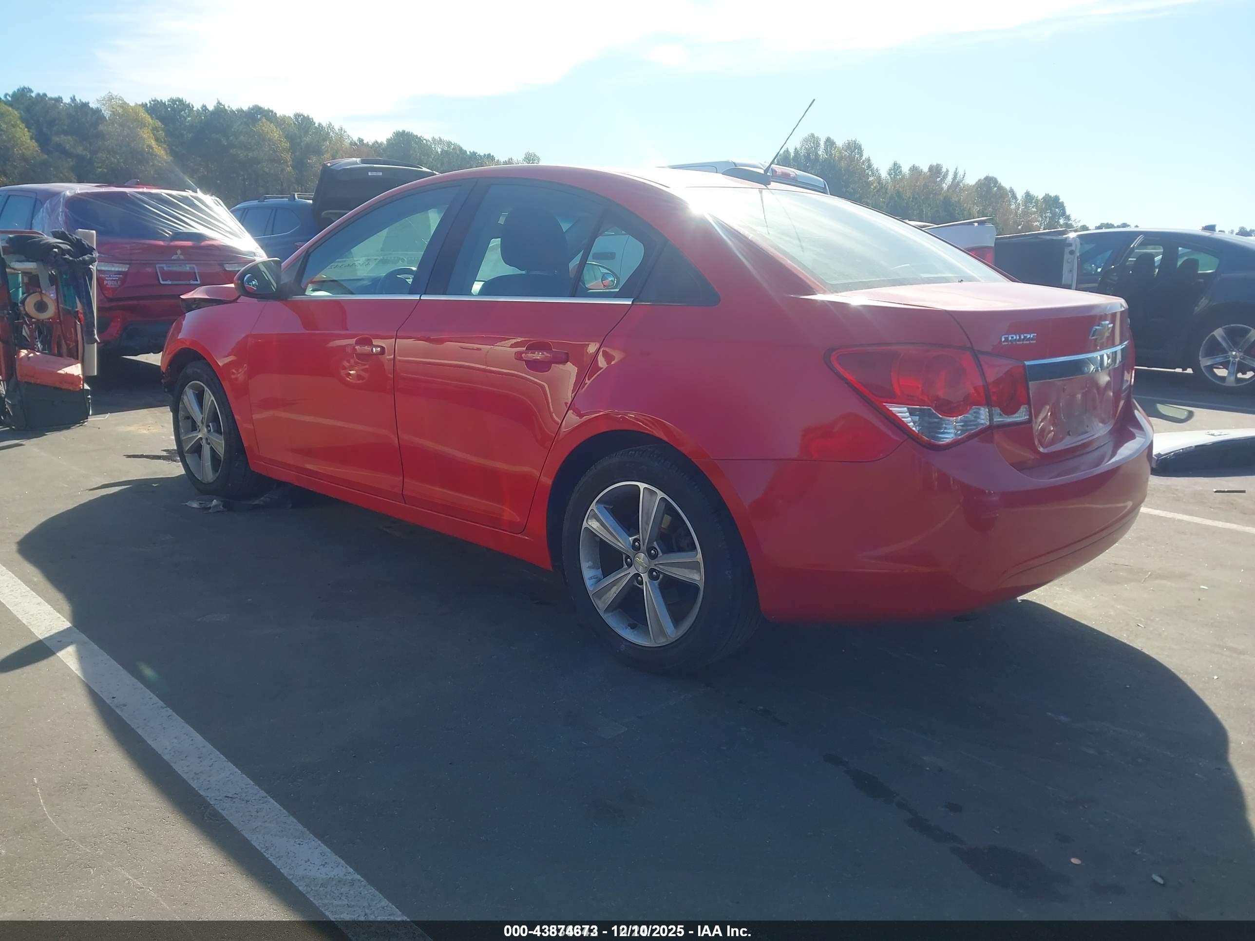 CHEVROLET CRUZE image 3
