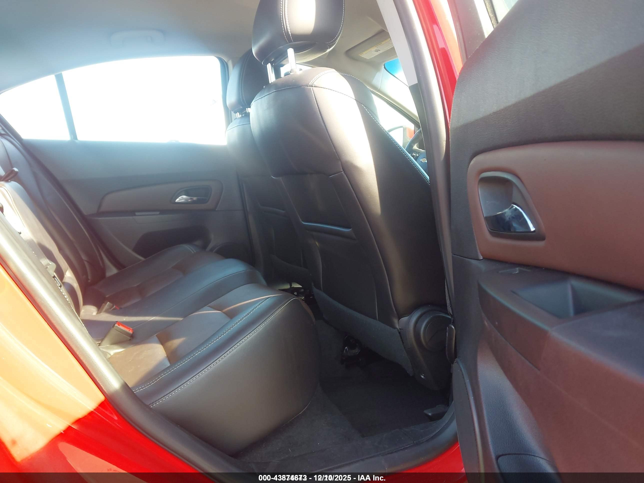 CHEVROLET CRUZE image 8
