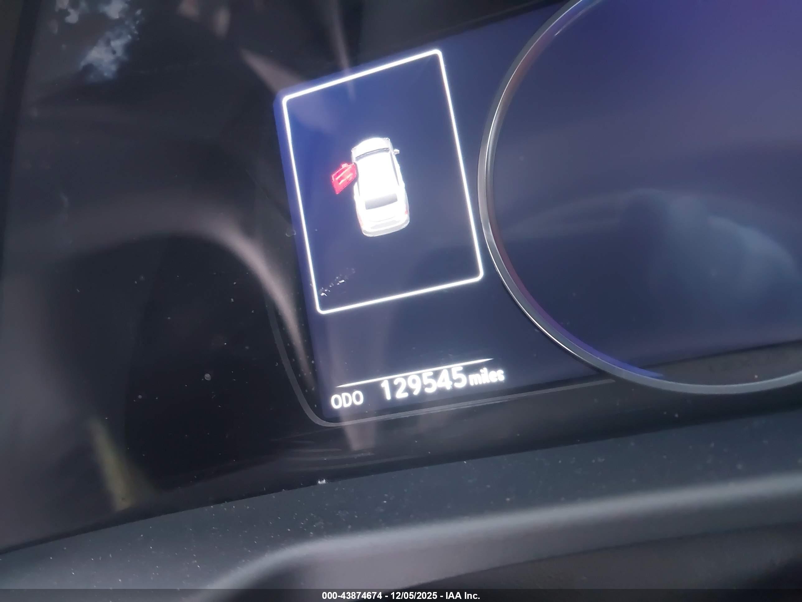 LEXUS ES image 7