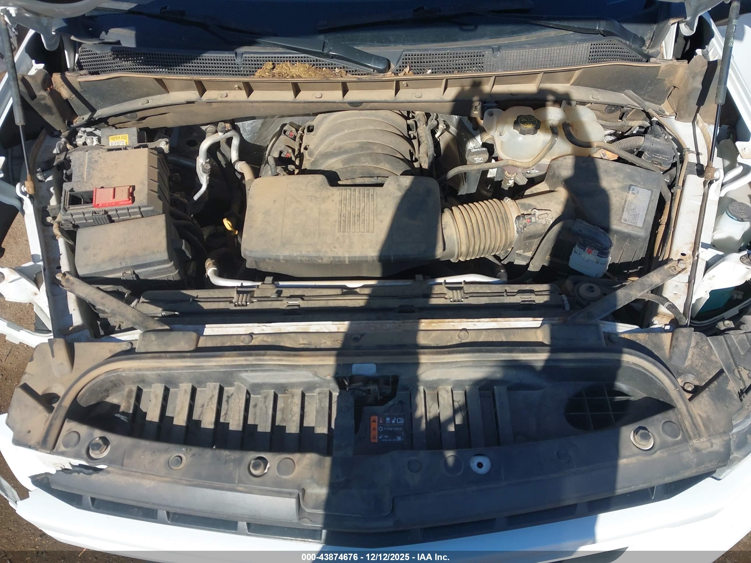 CHEVROLET SILVERADO image 10