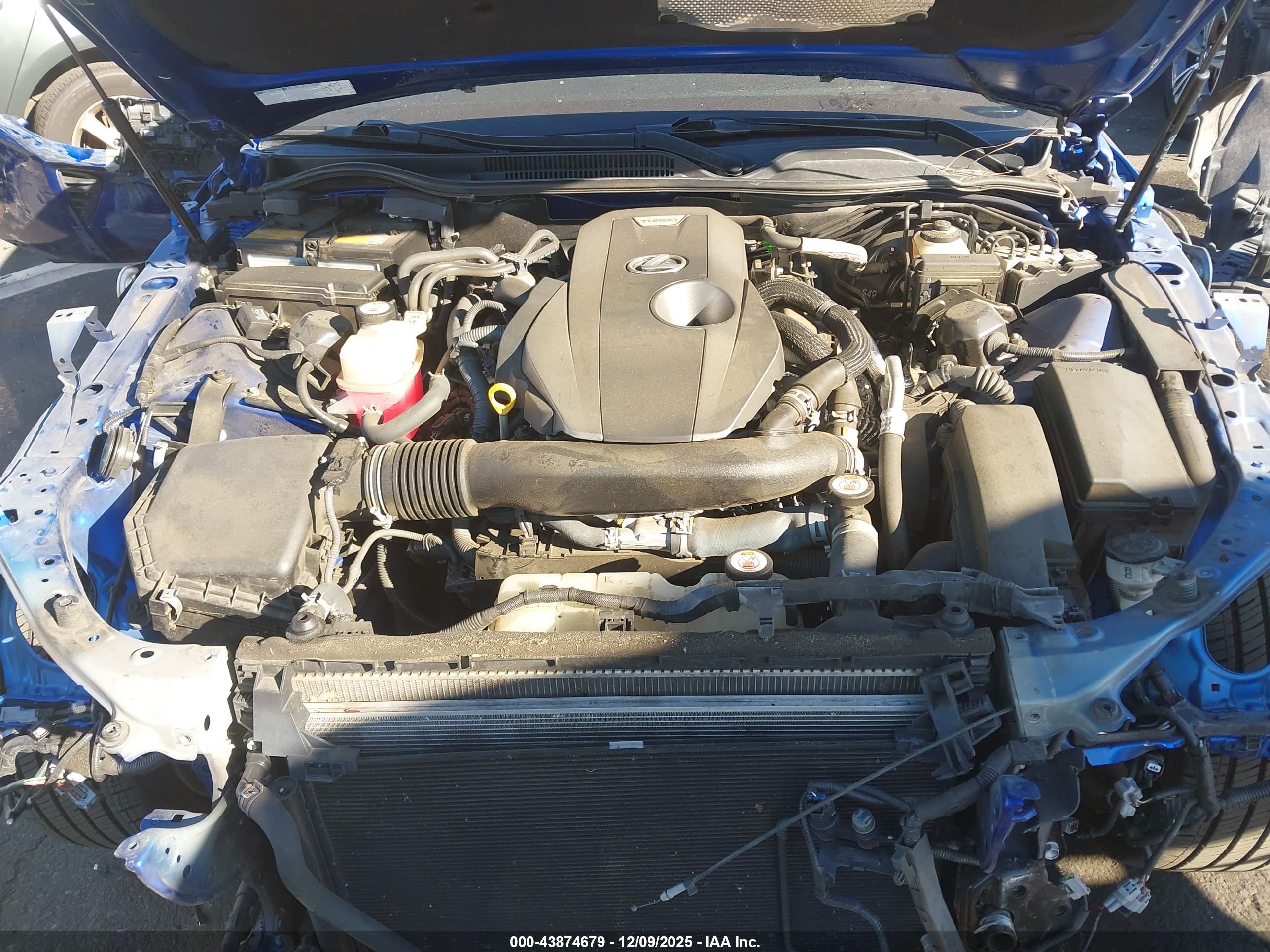 LEXUS RC image 10