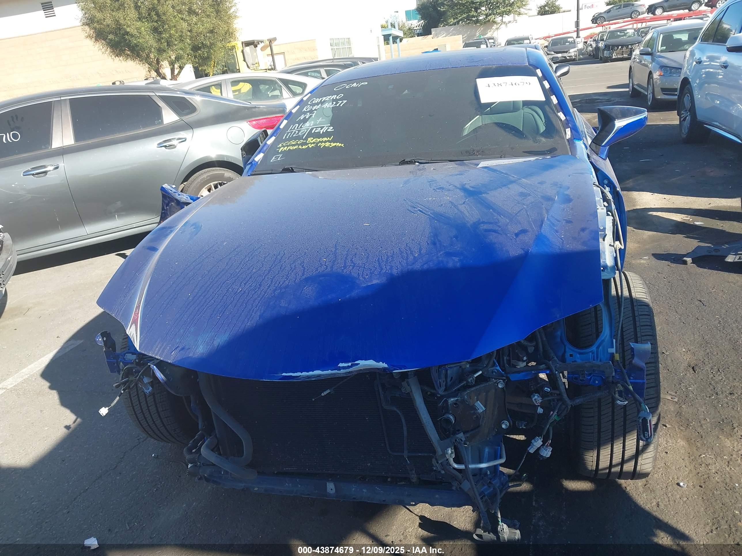 LEXUS RC image 6