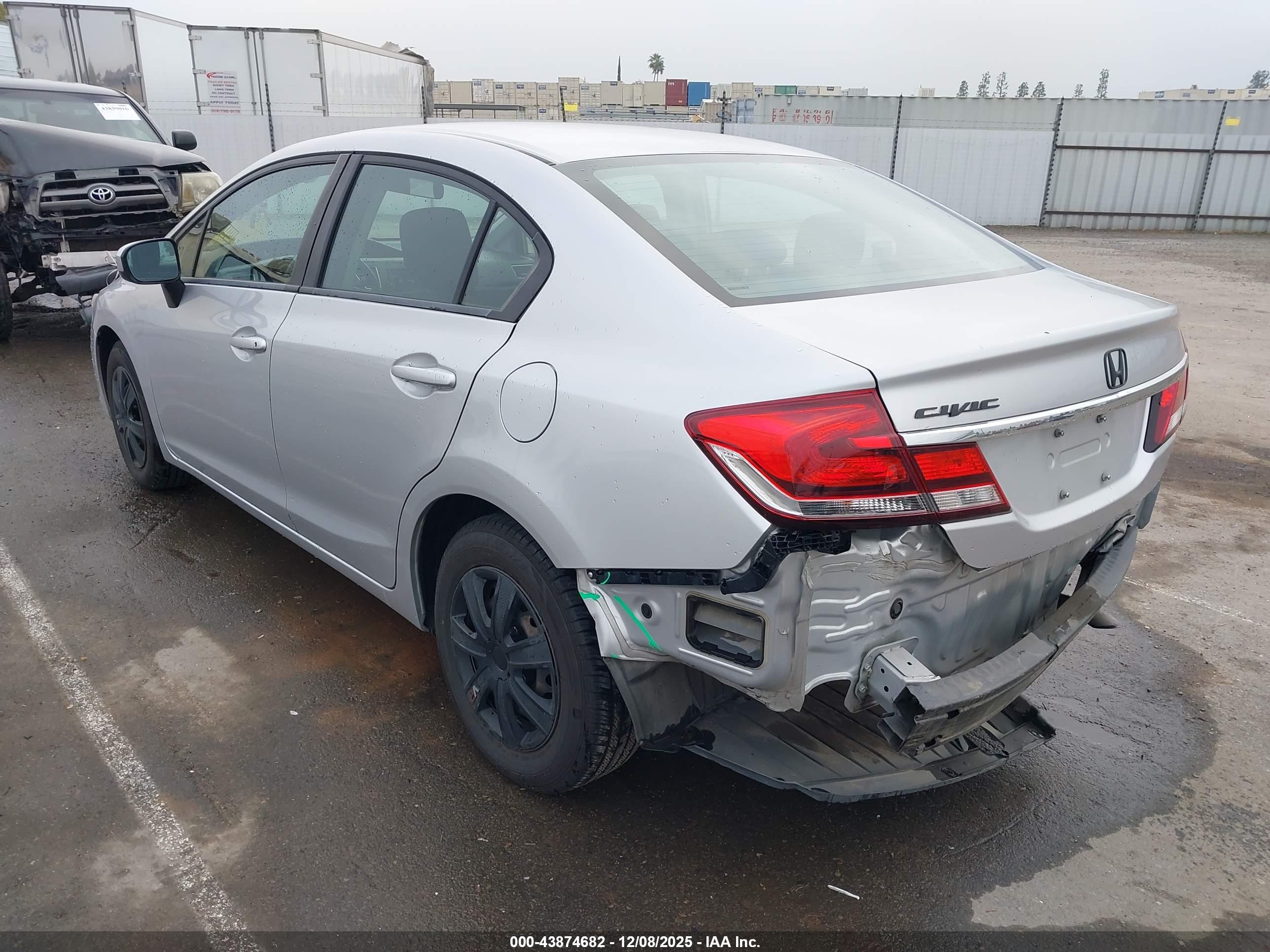 HONDA CIVIC image 3