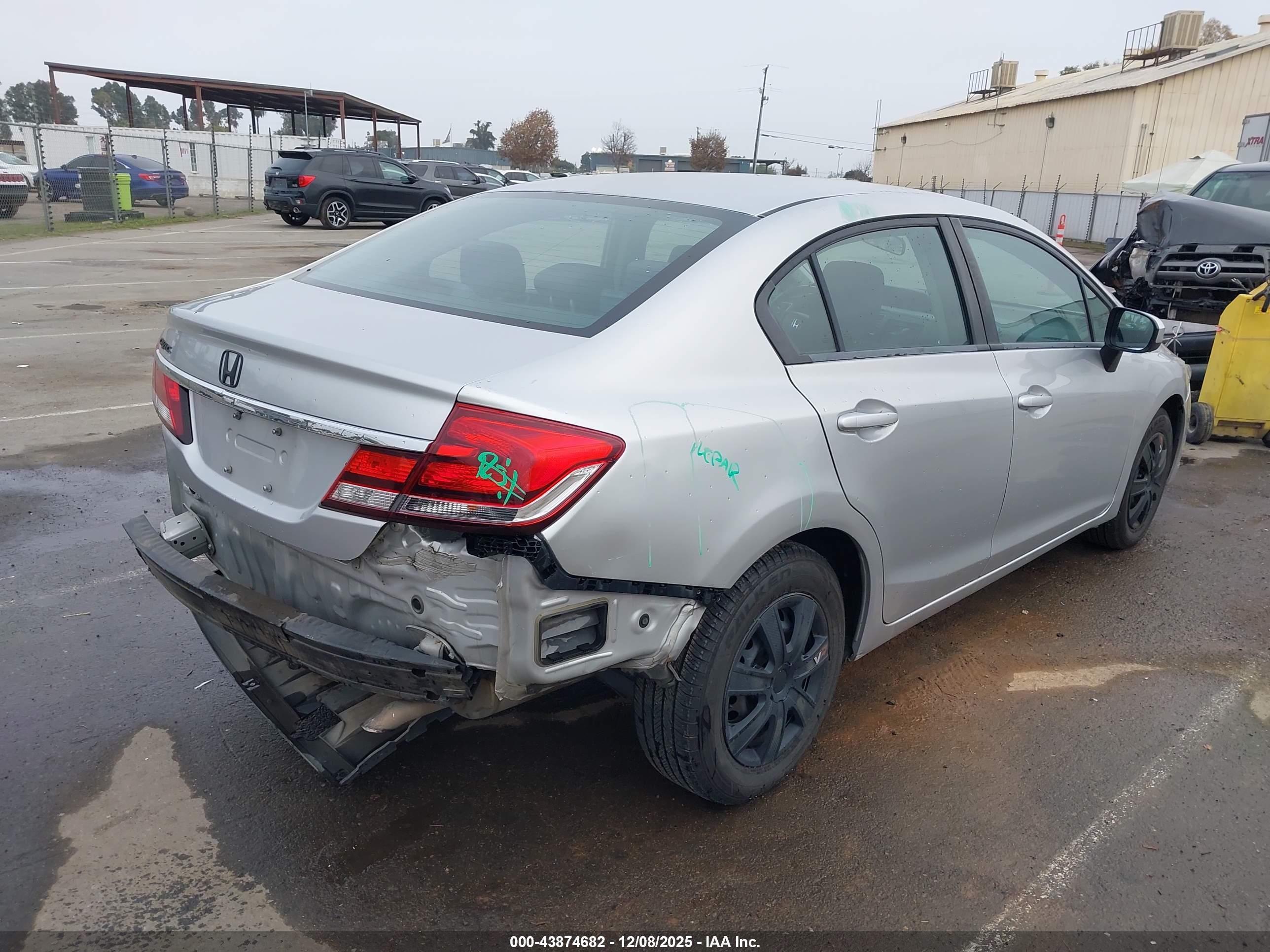 HONDA CIVIC image 4