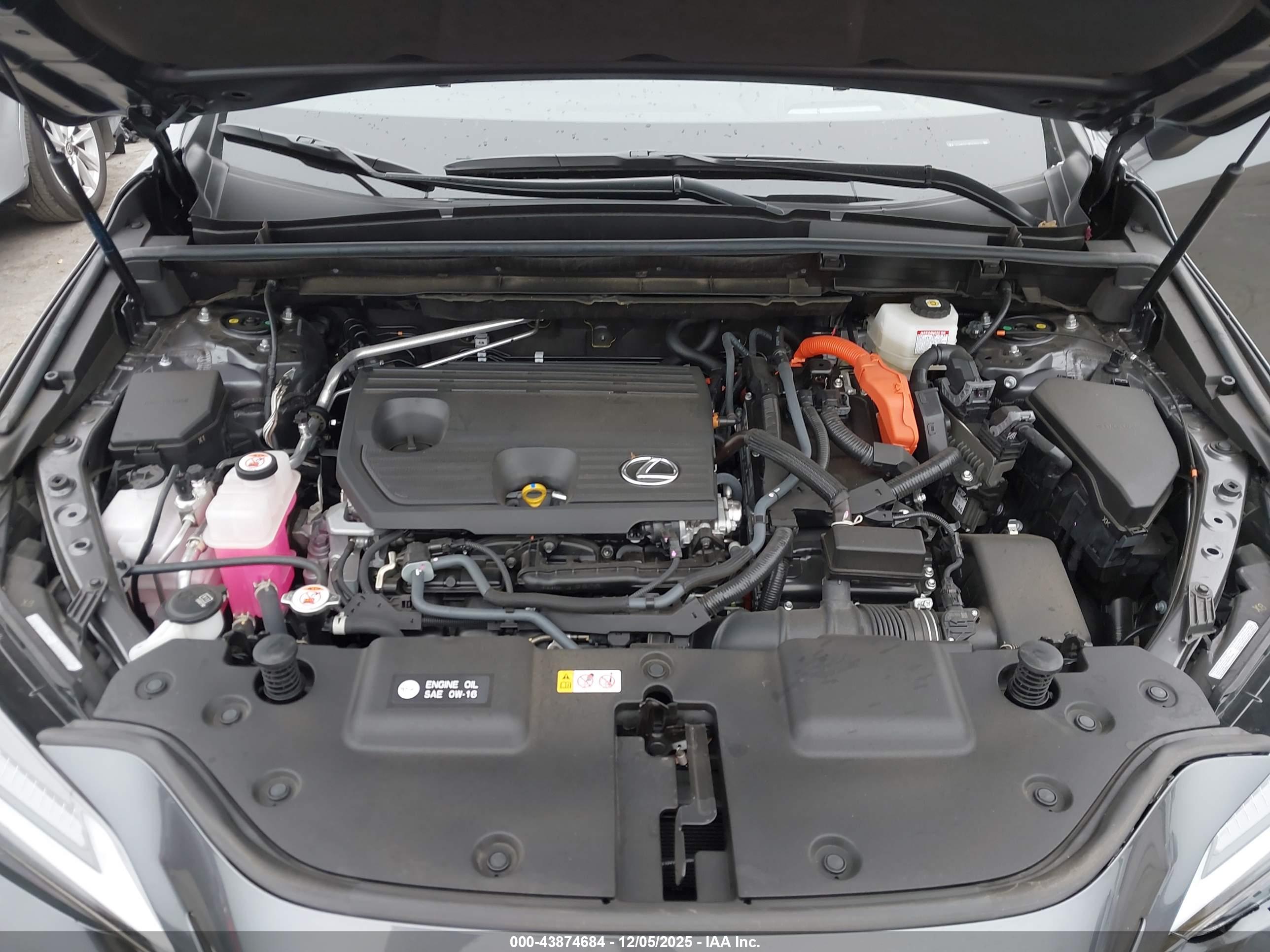 LEXUS NX image 10