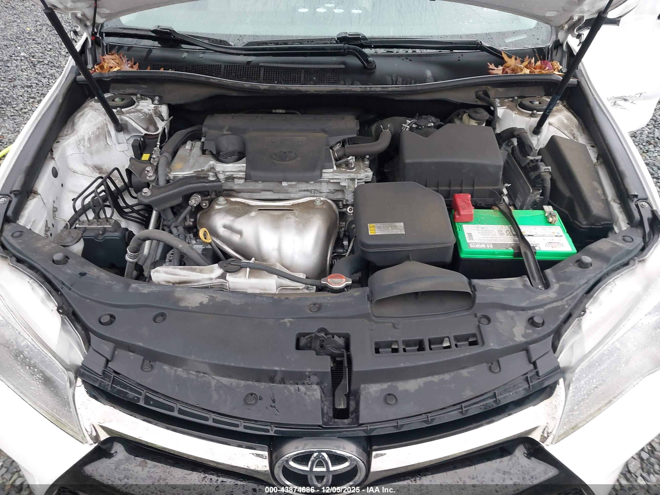 TOYOTA CAMRY image 10