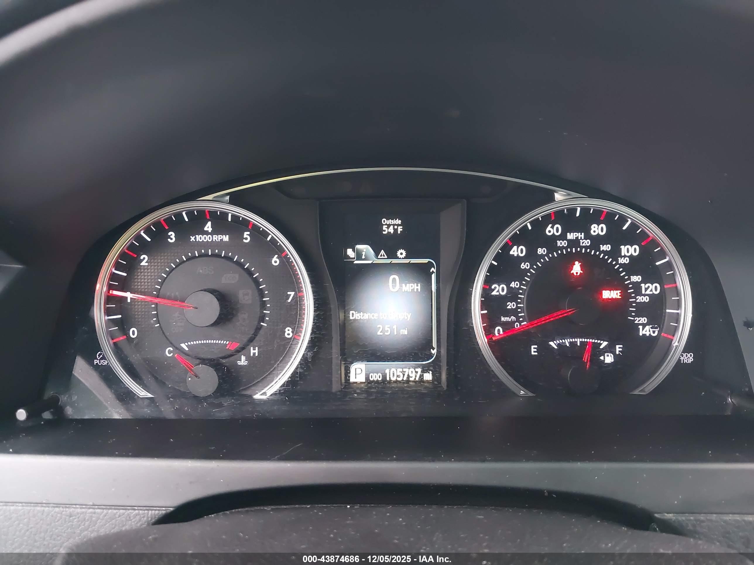 TOYOTA CAMRY image 7