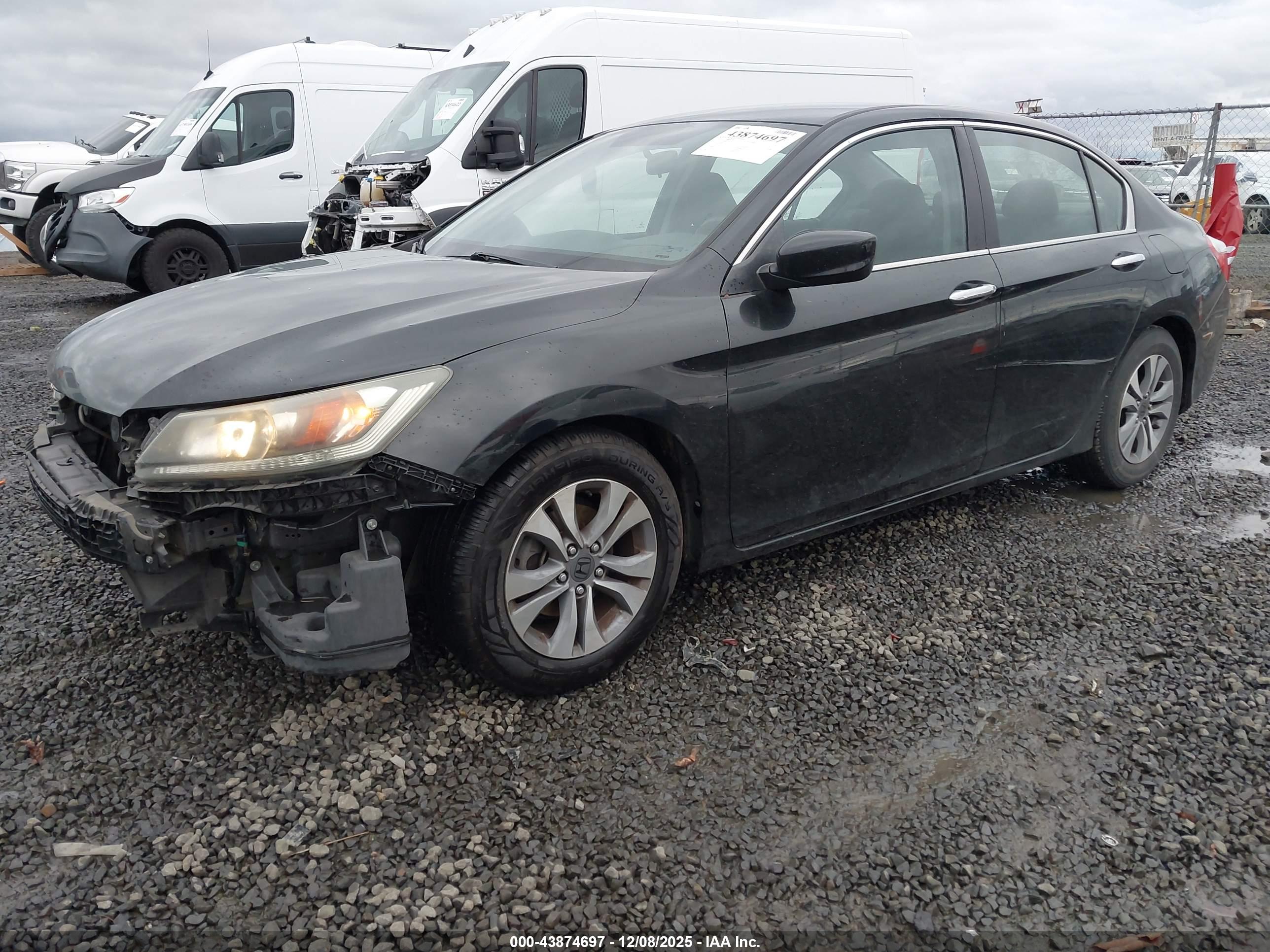 HONDA ACCORD image 2
