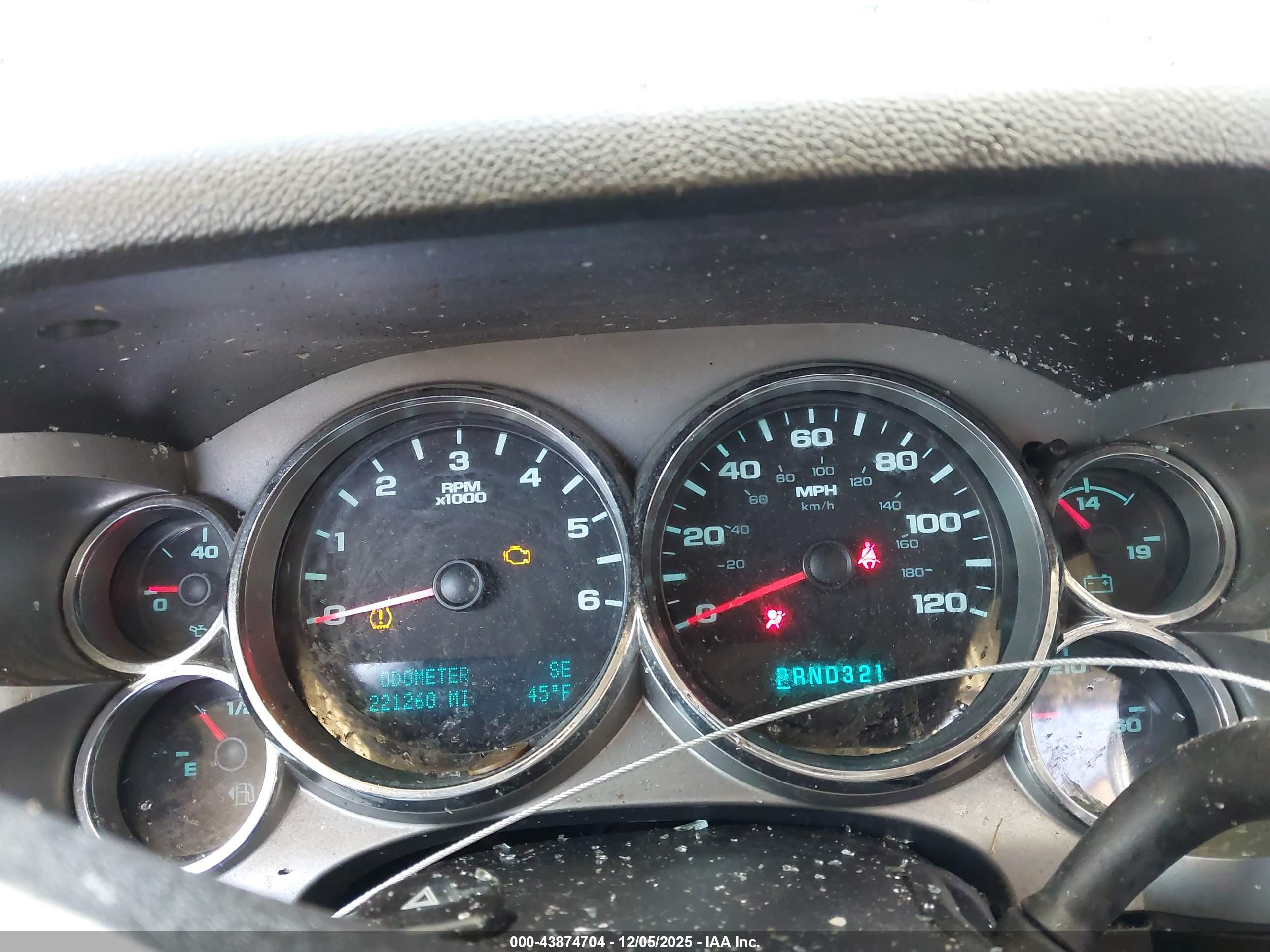 GMC SIERRA image 7