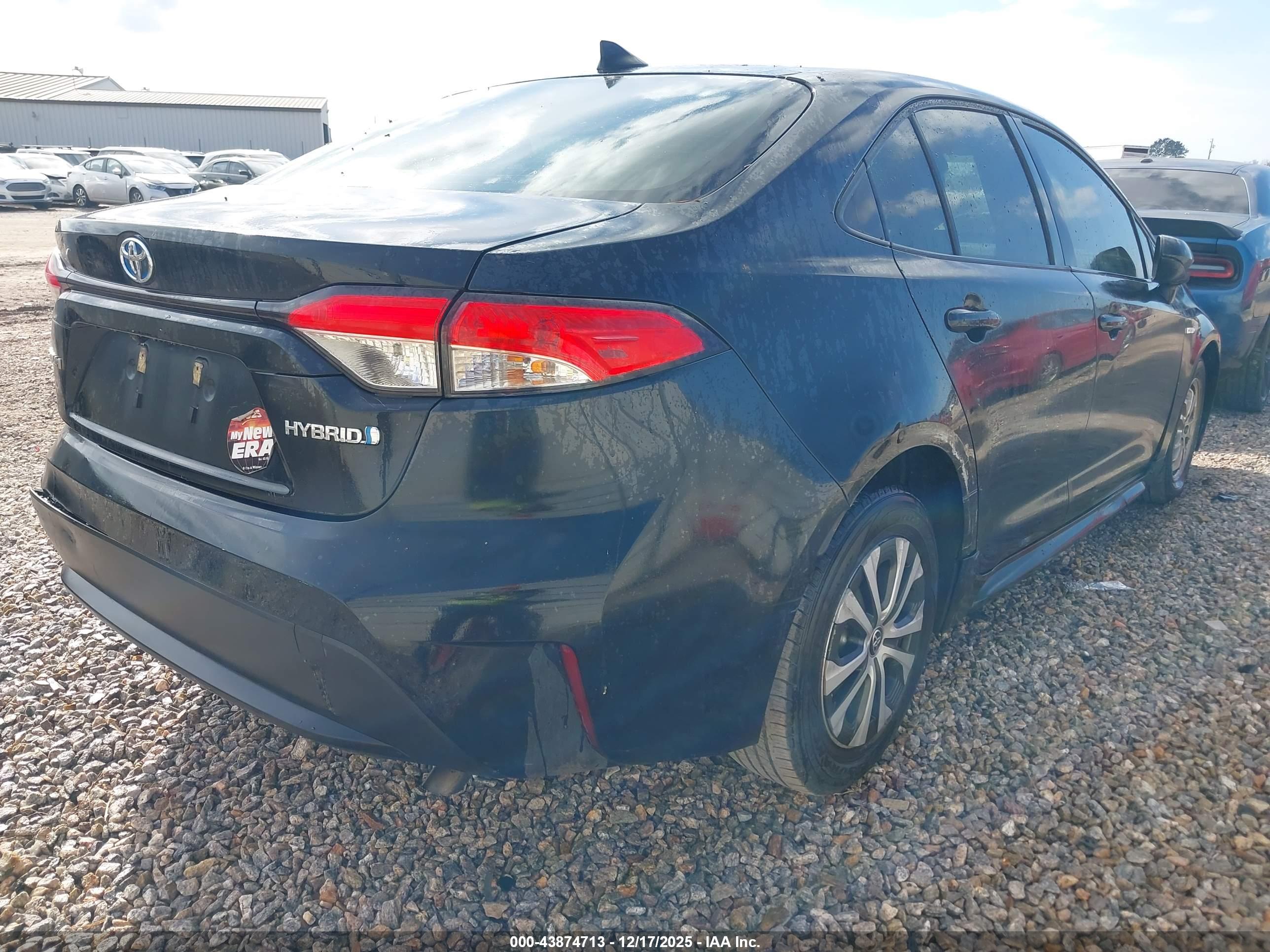 TOYOTA COROLLA image 4