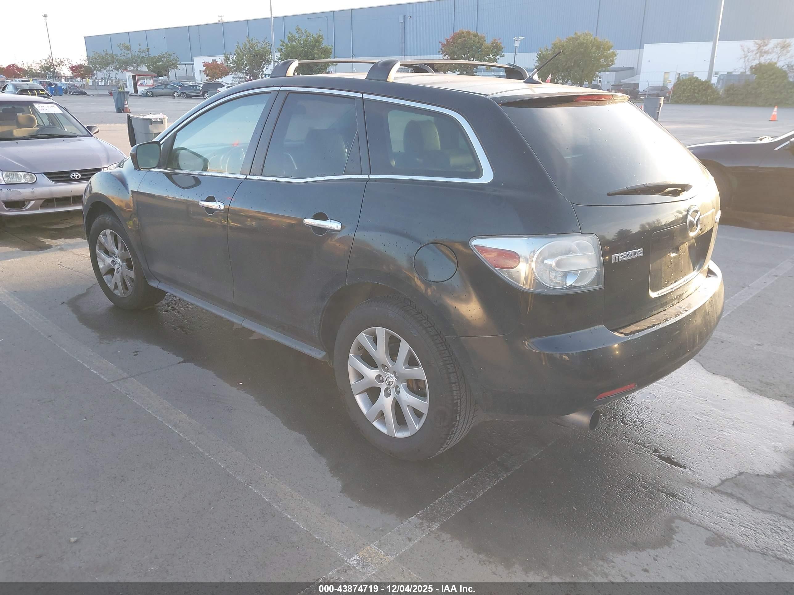 MAZDA CX-7 image 3