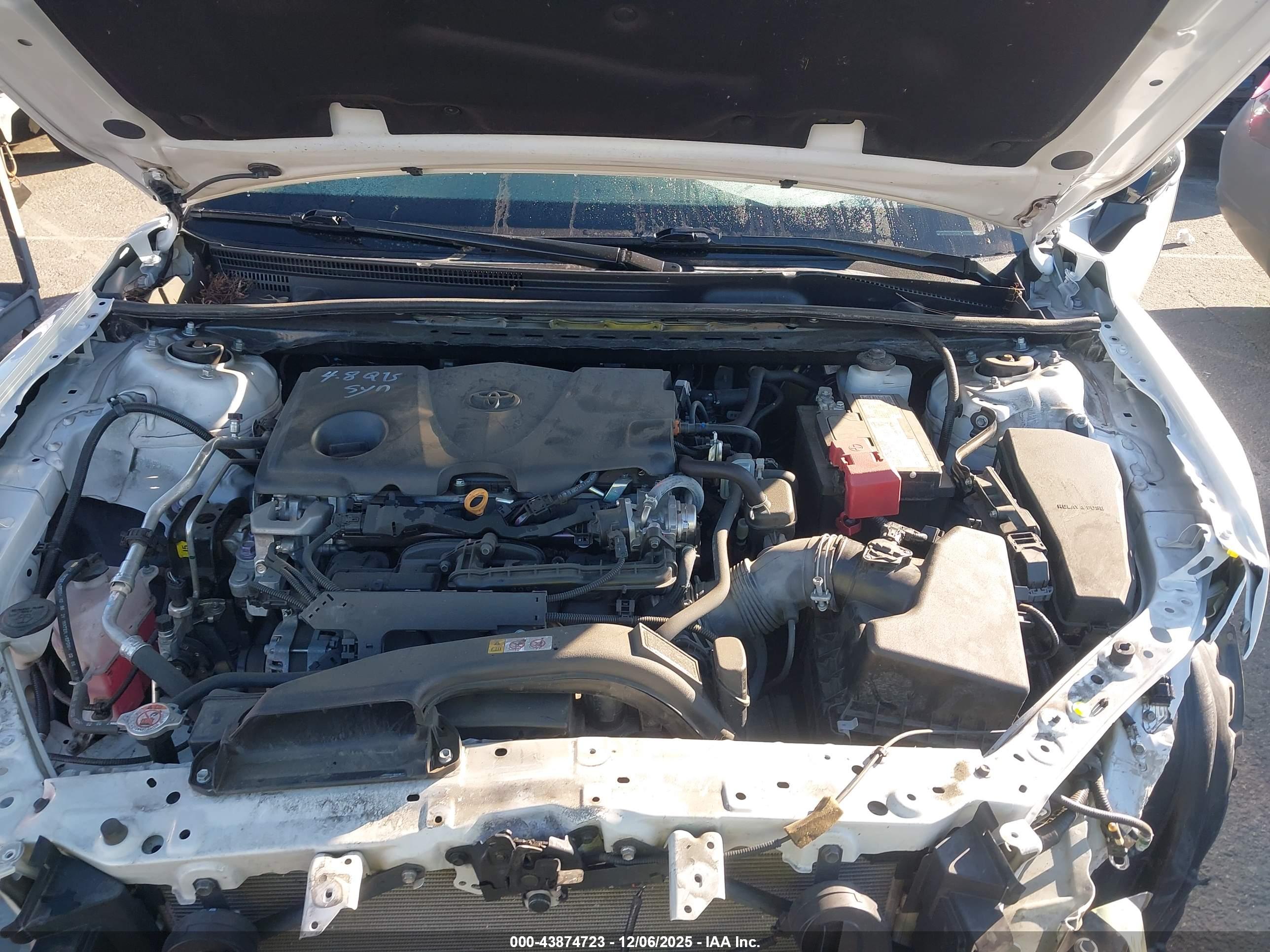 TOYOTA CAMRY image 10