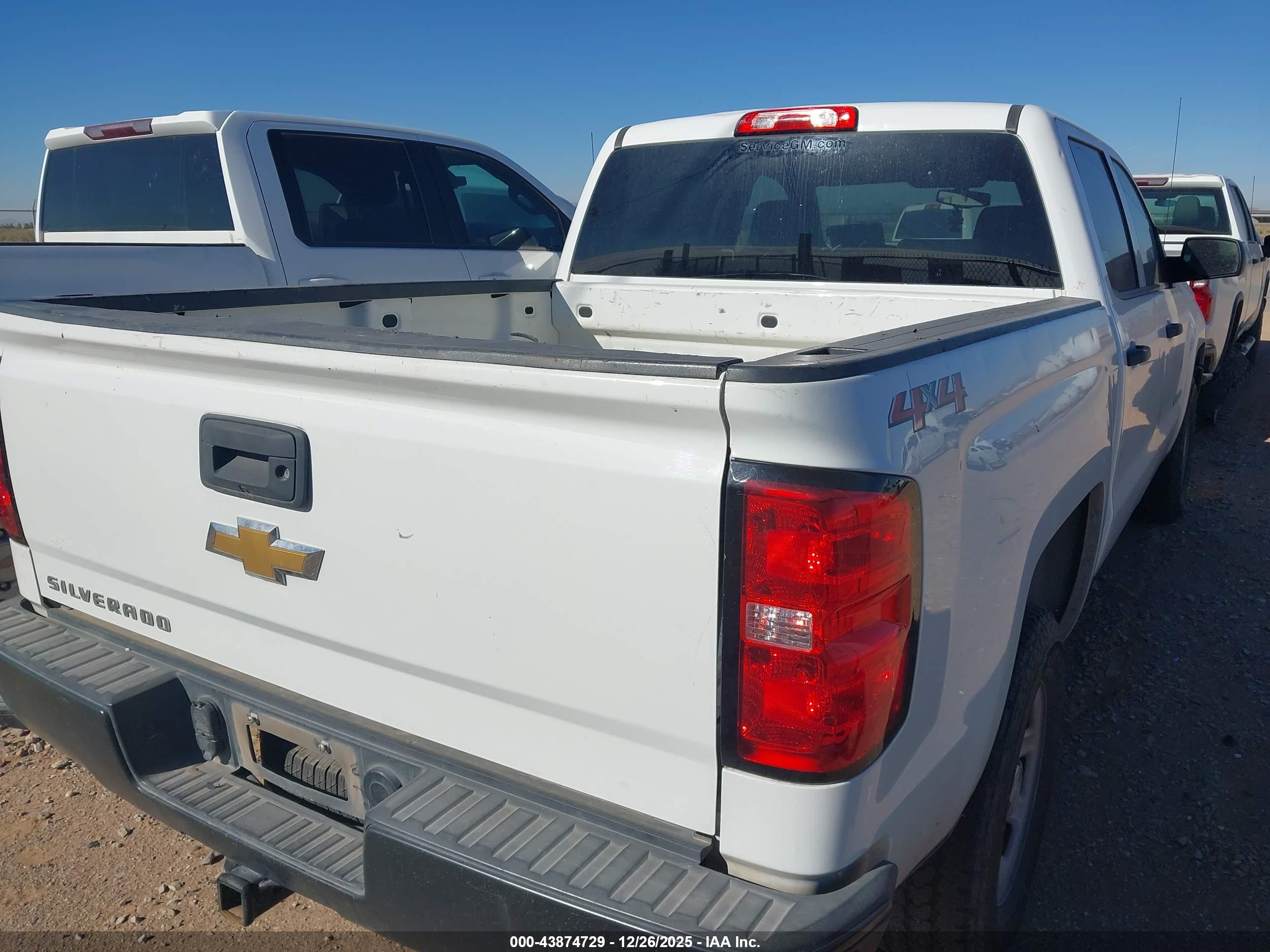 CHEVROLET SILVERADO image 4