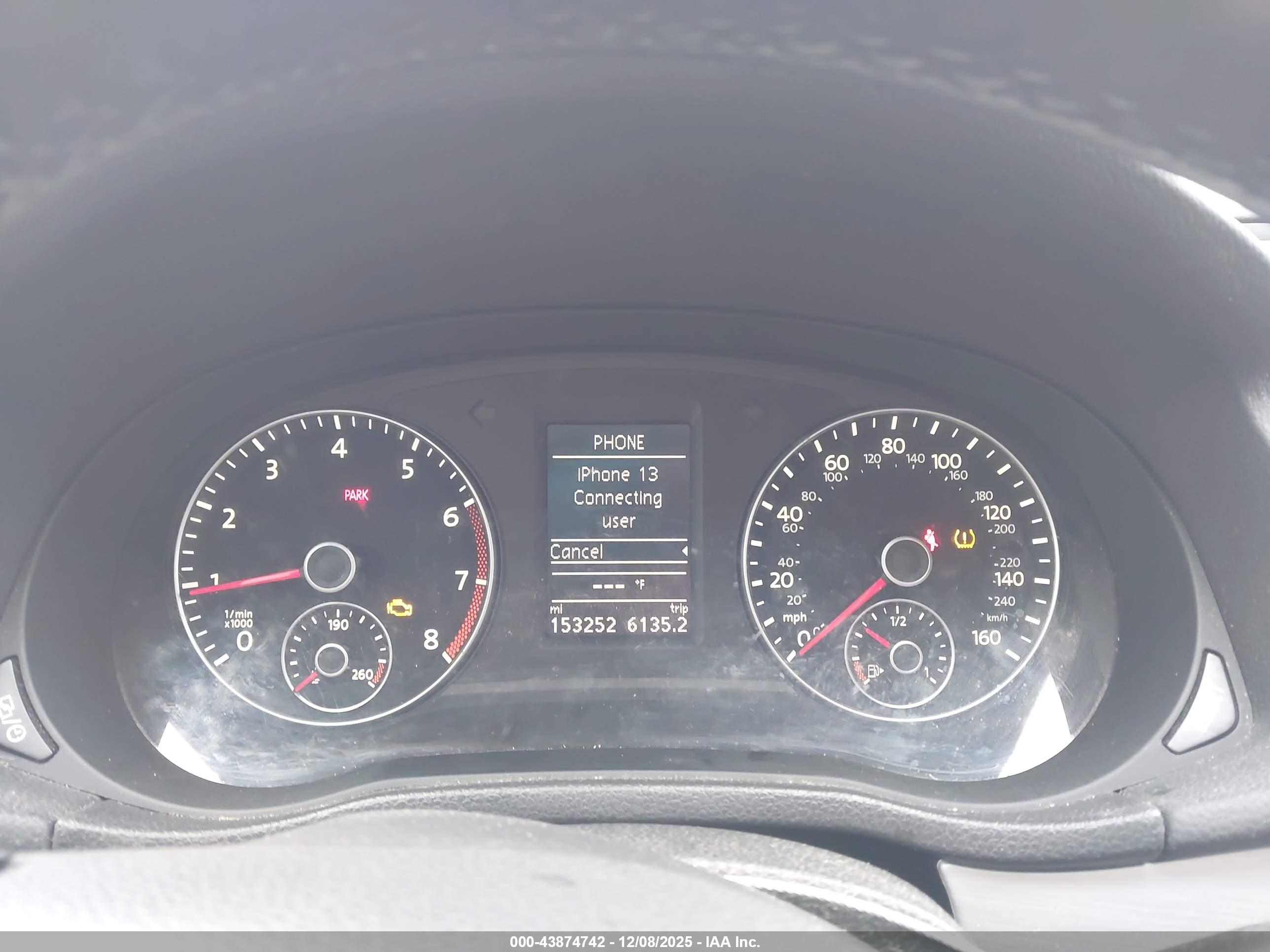 VOLKSWAGEN PASSAT image 7