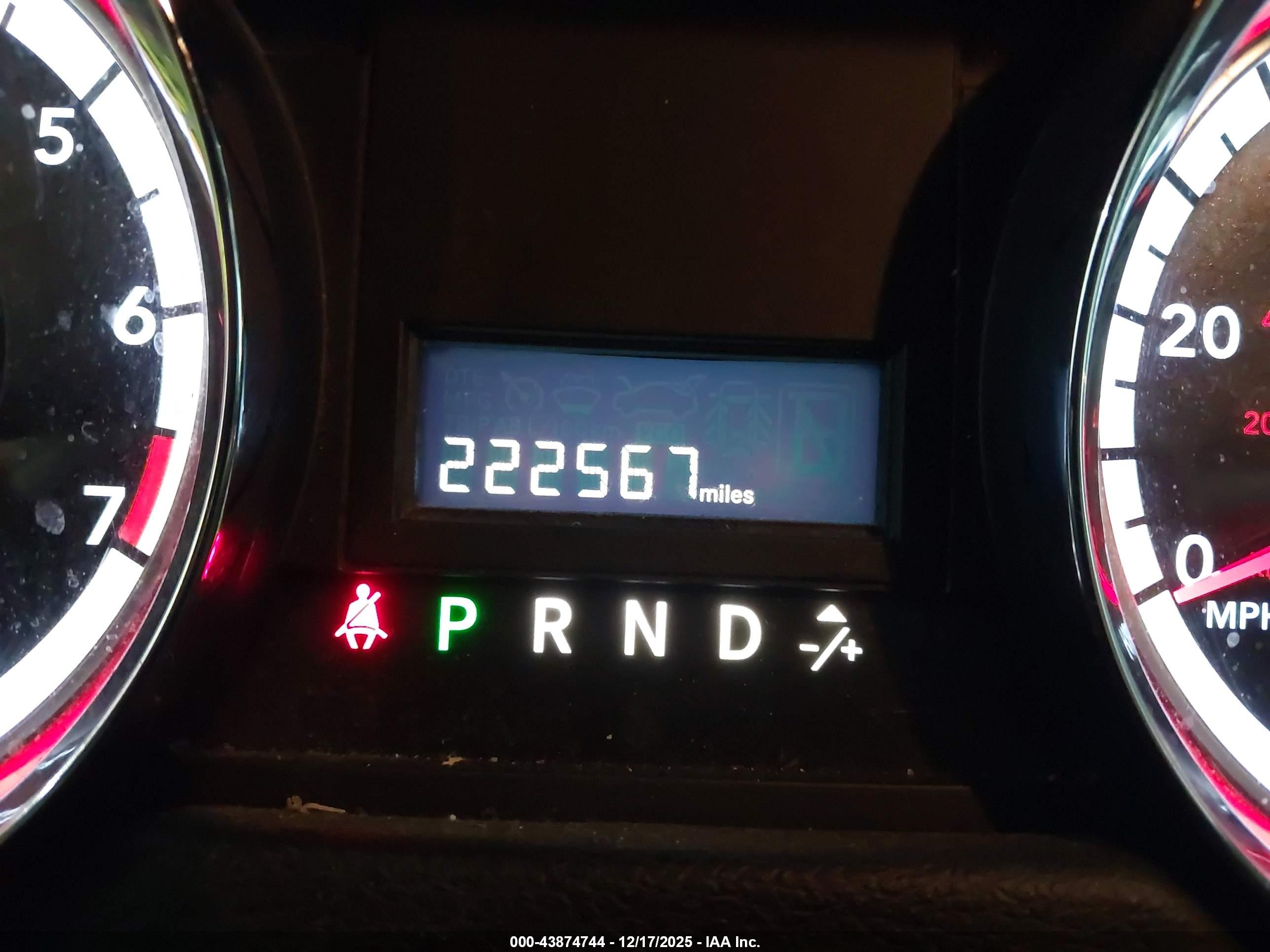DODGE GRAND image 7