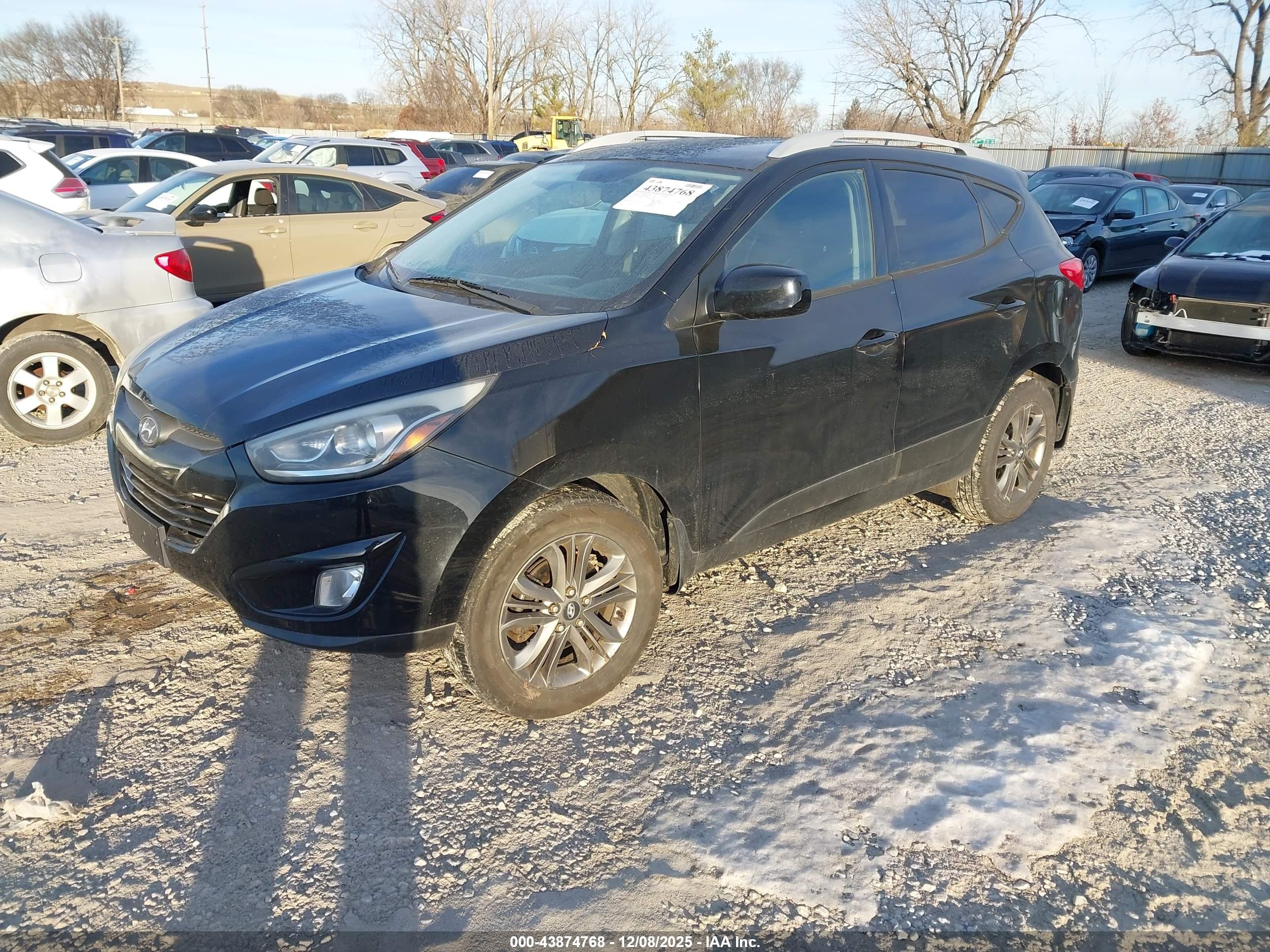 HYUNDAI TUCSON image 2