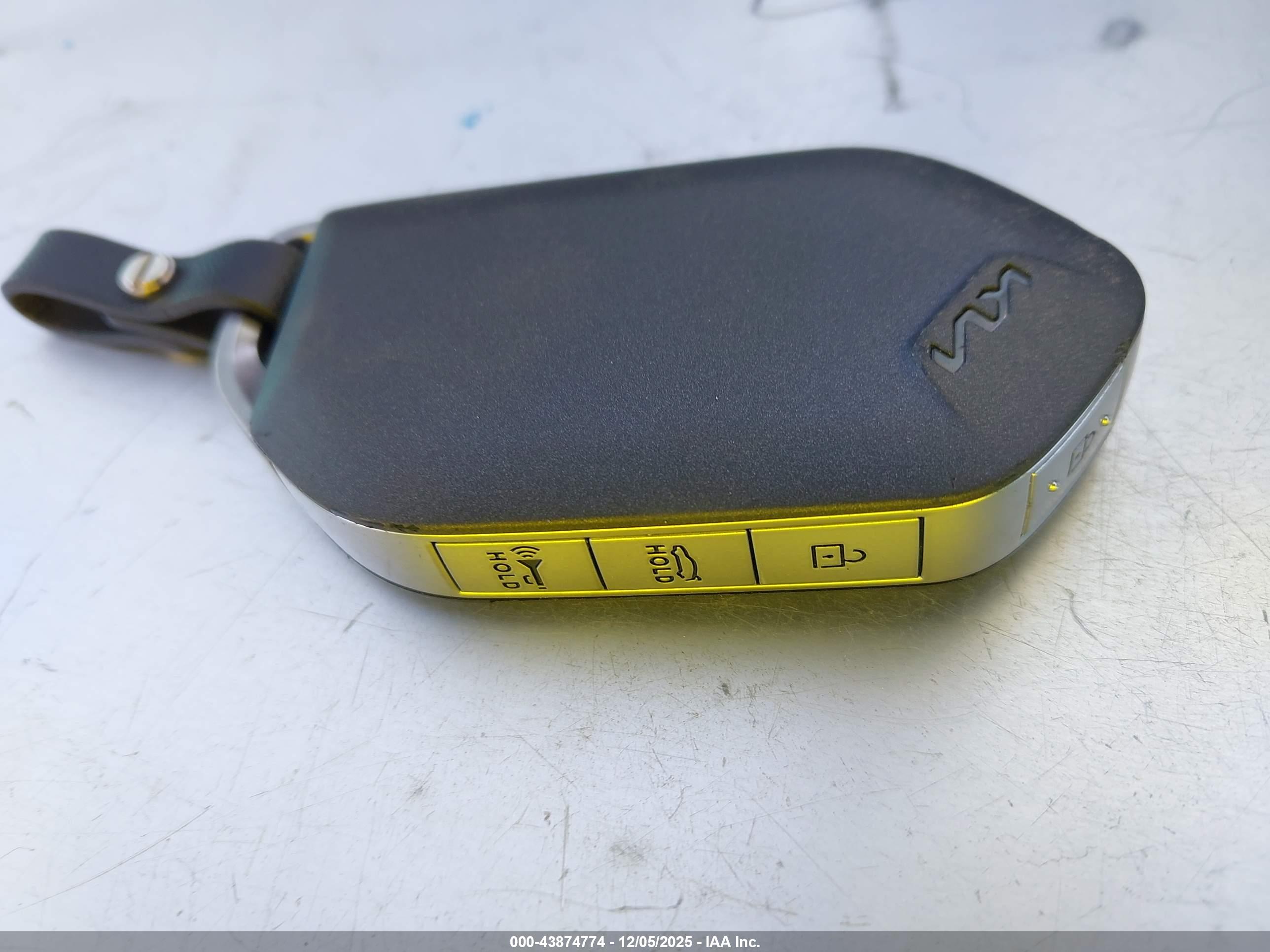 KIA K5 image 11