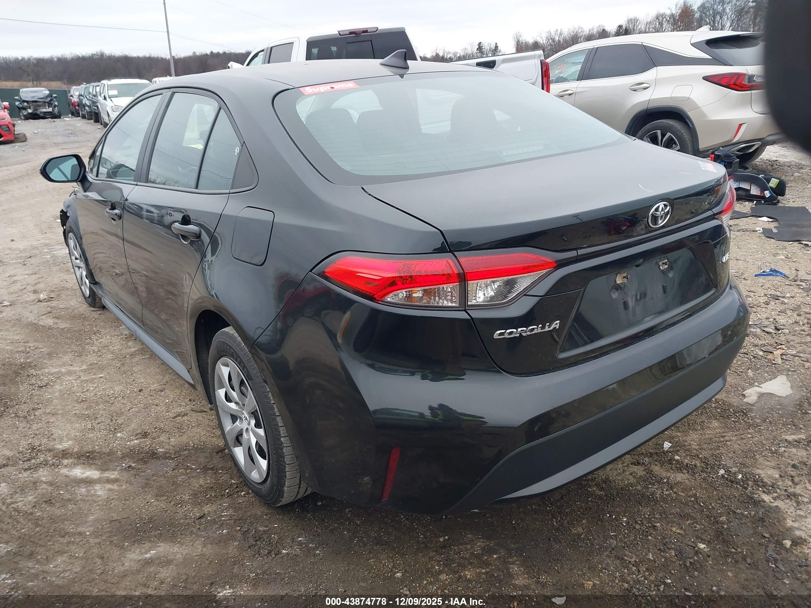 TOYOTA COROLLA image 3