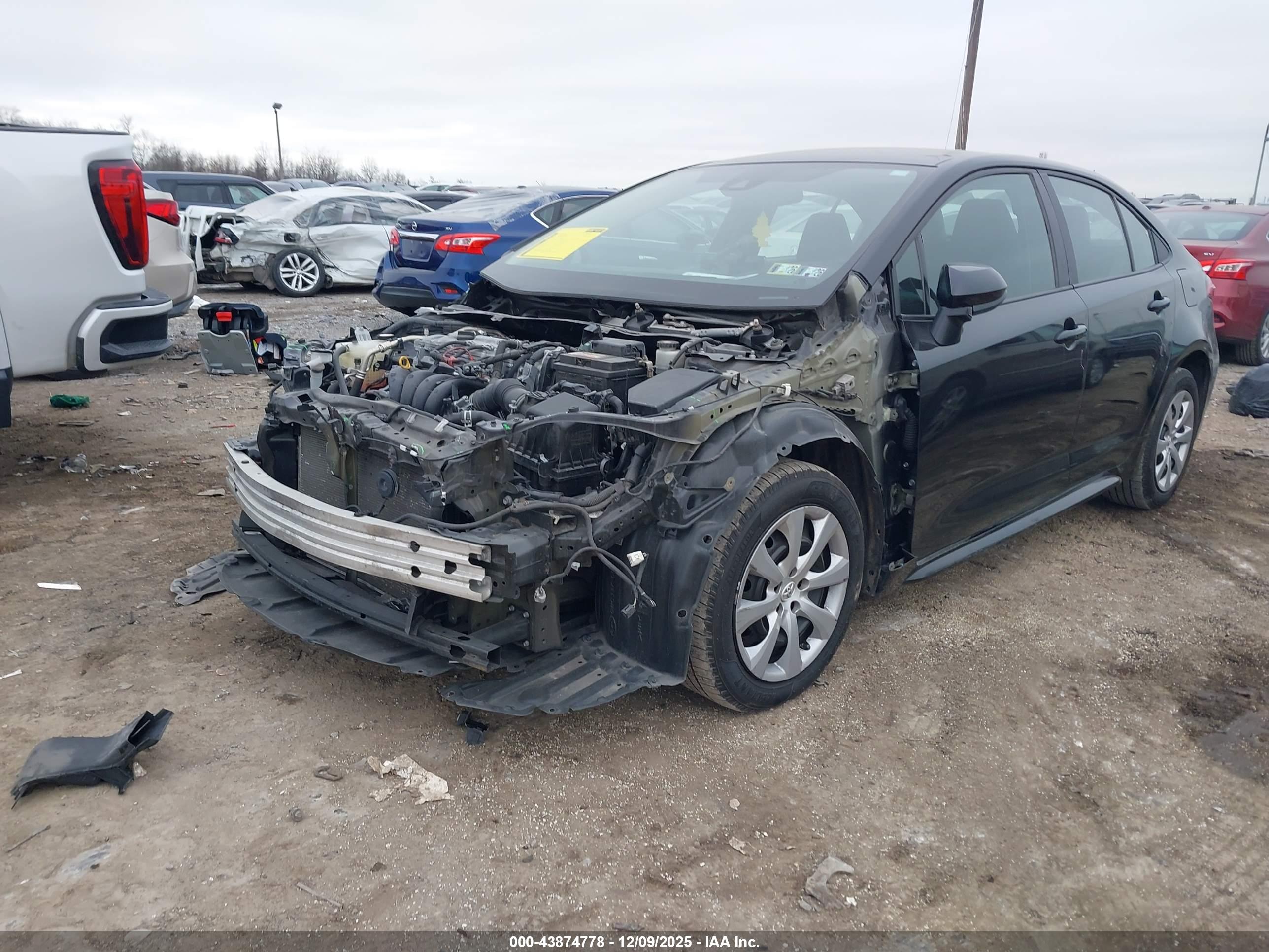 TOYOTA COROLLA image 6