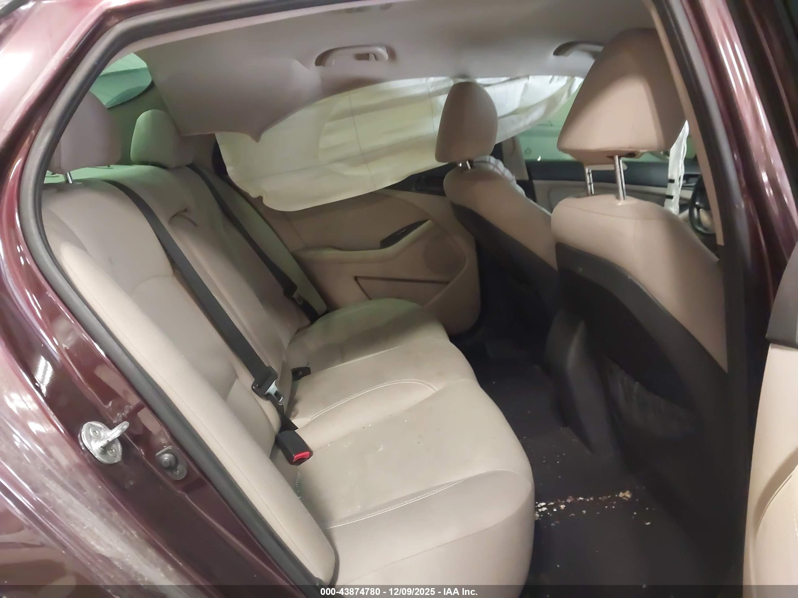 KIA OPTIMA image 8