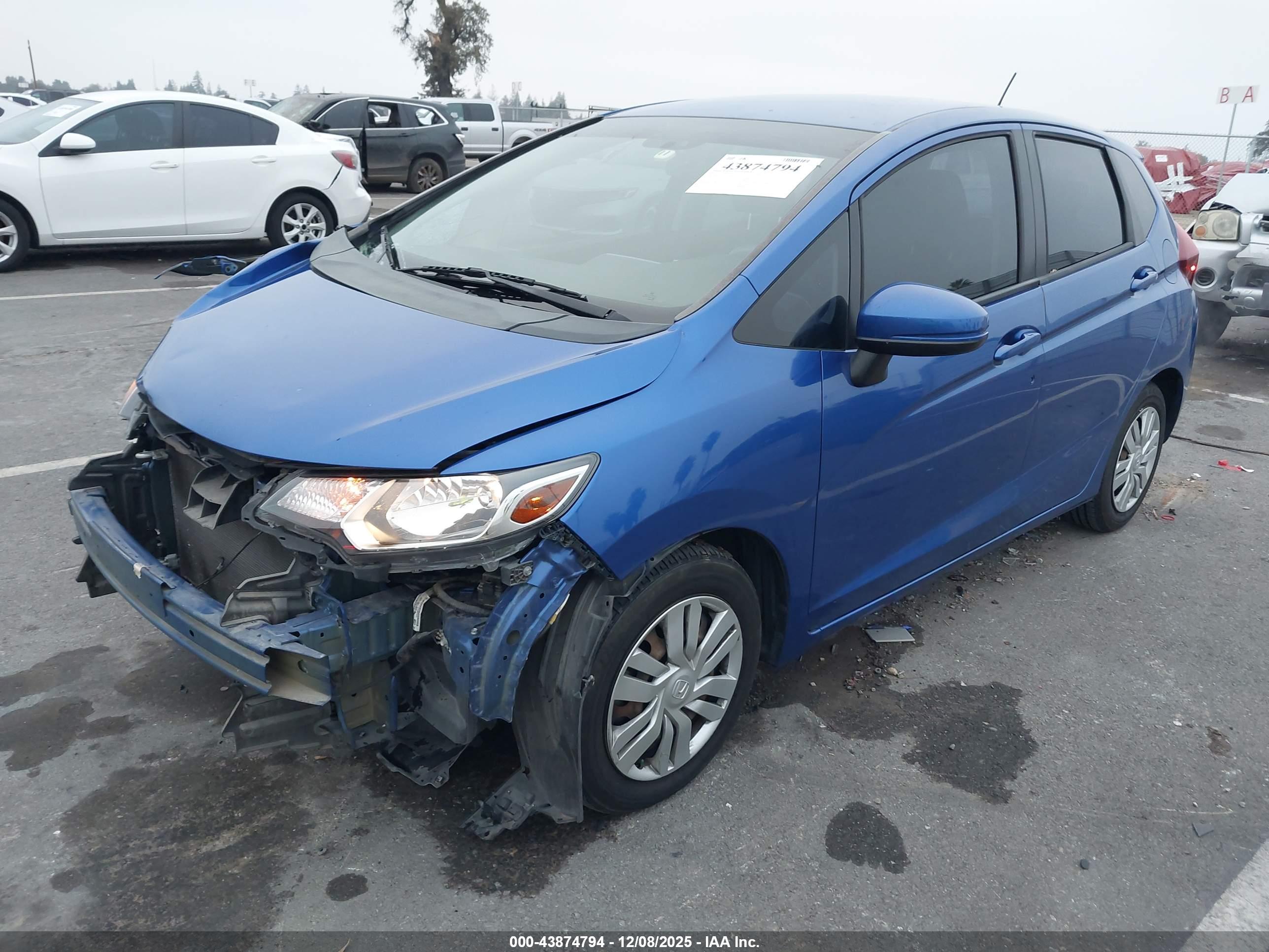 HONDA FIT image 2