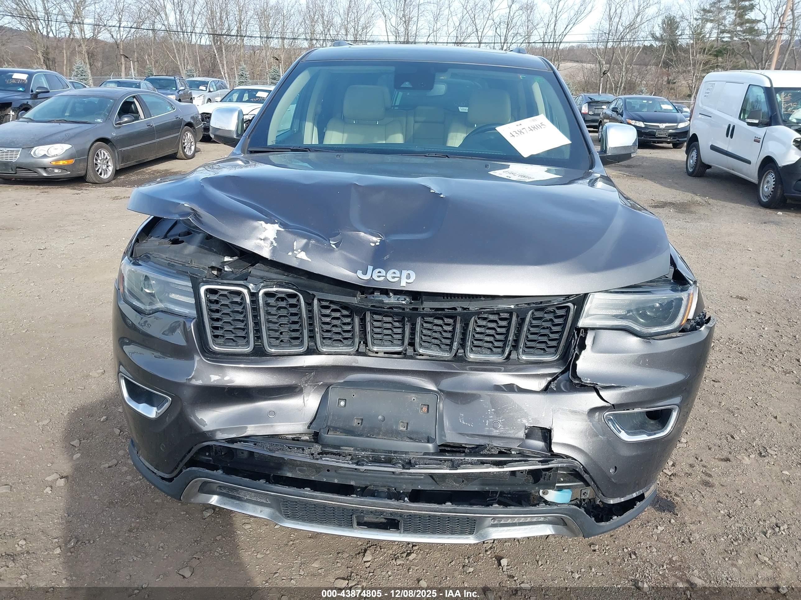 JEEP GRAND image 6