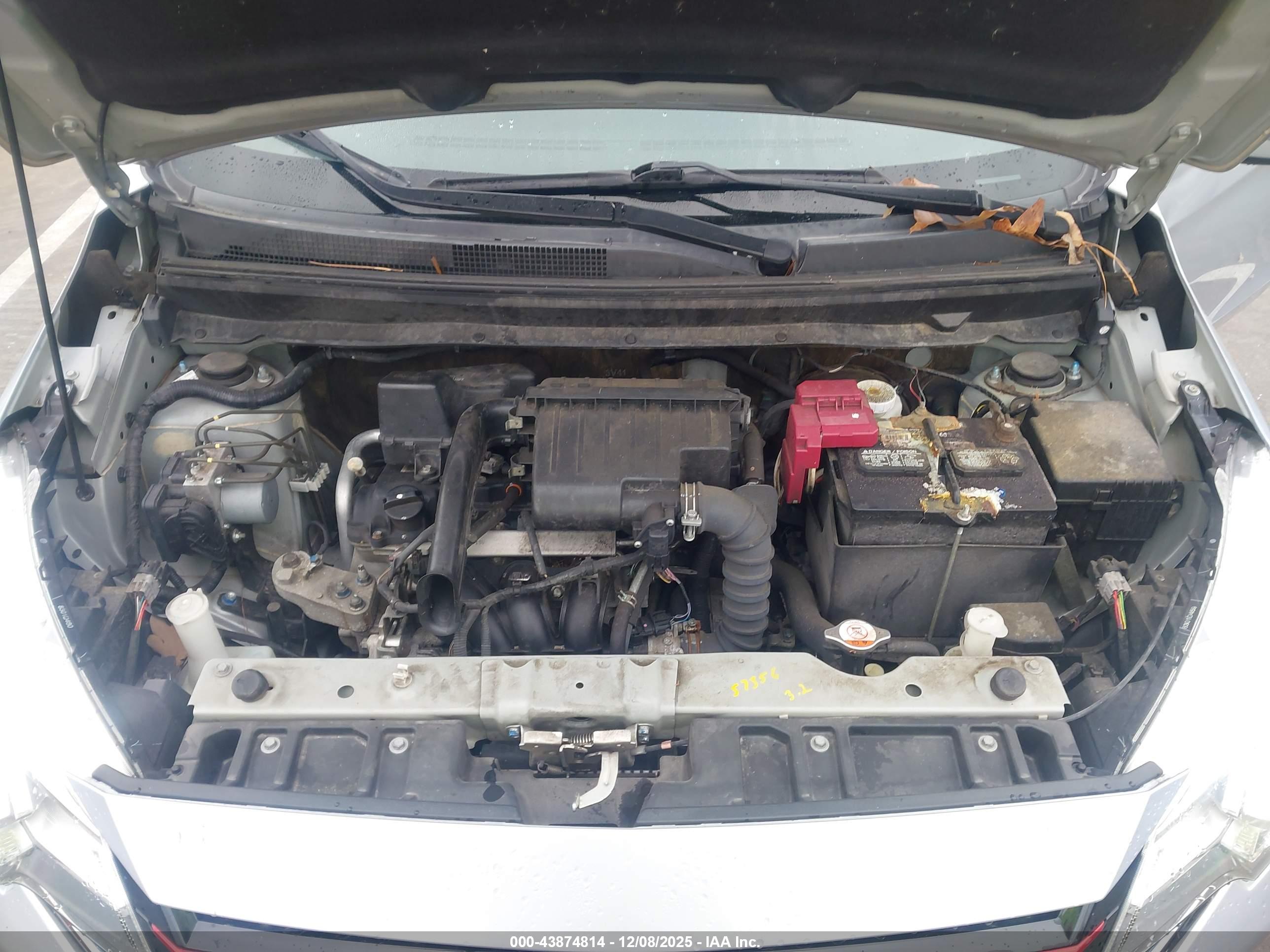 MITSUBISHI MIRAGE image 10