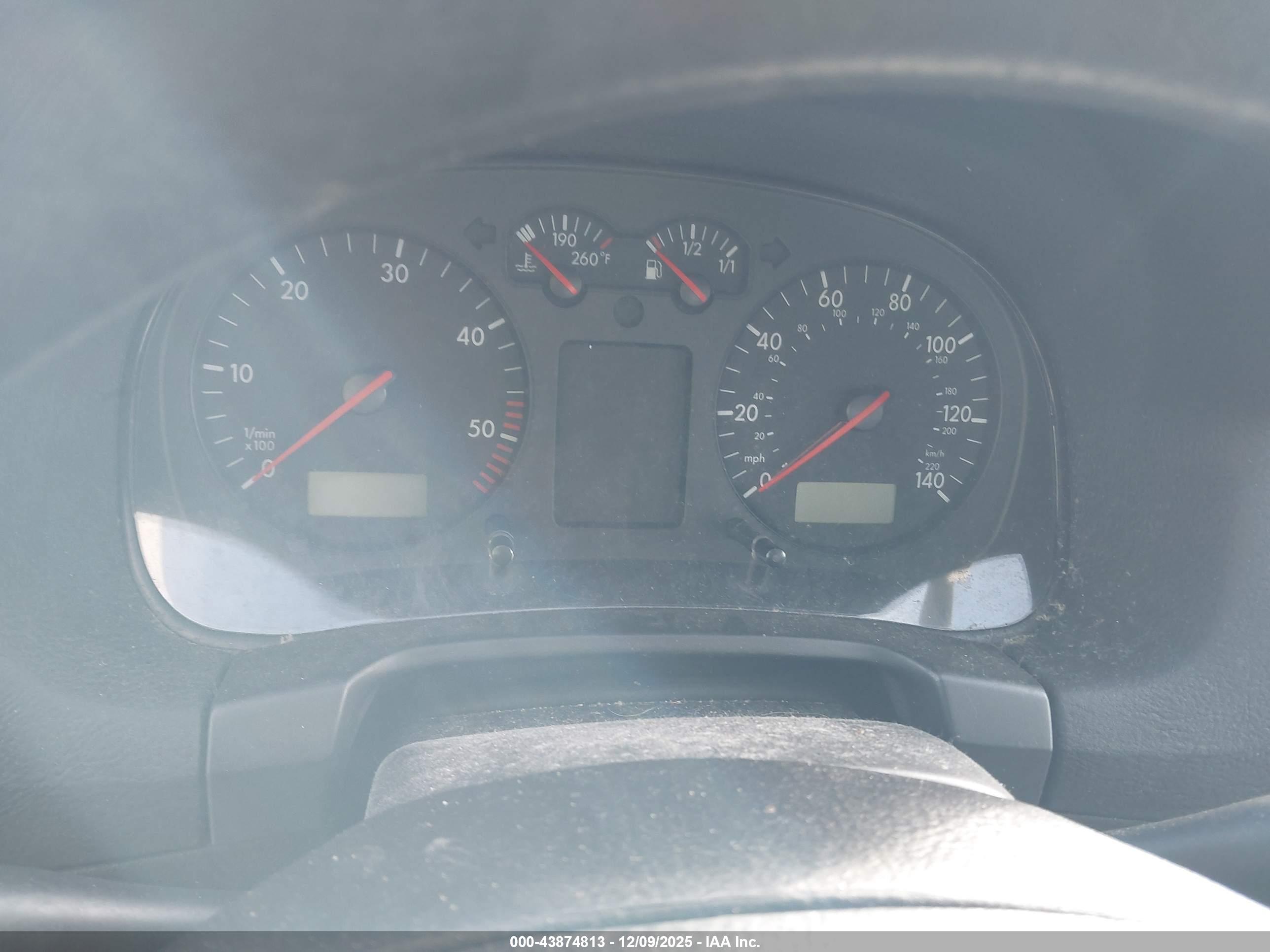 VOLKSWAGEN JETTA image 7