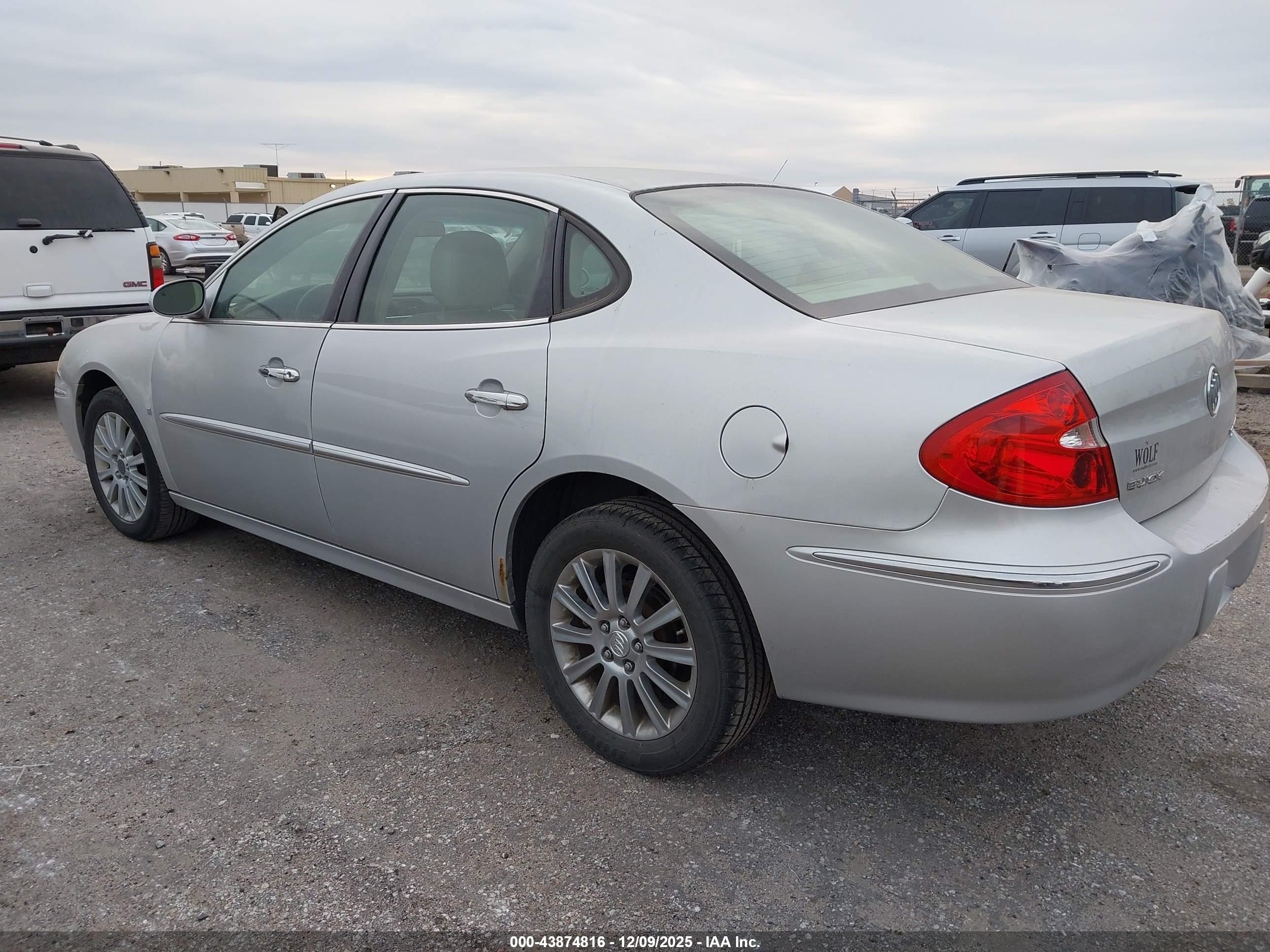 BUICK LACROSSE image 3