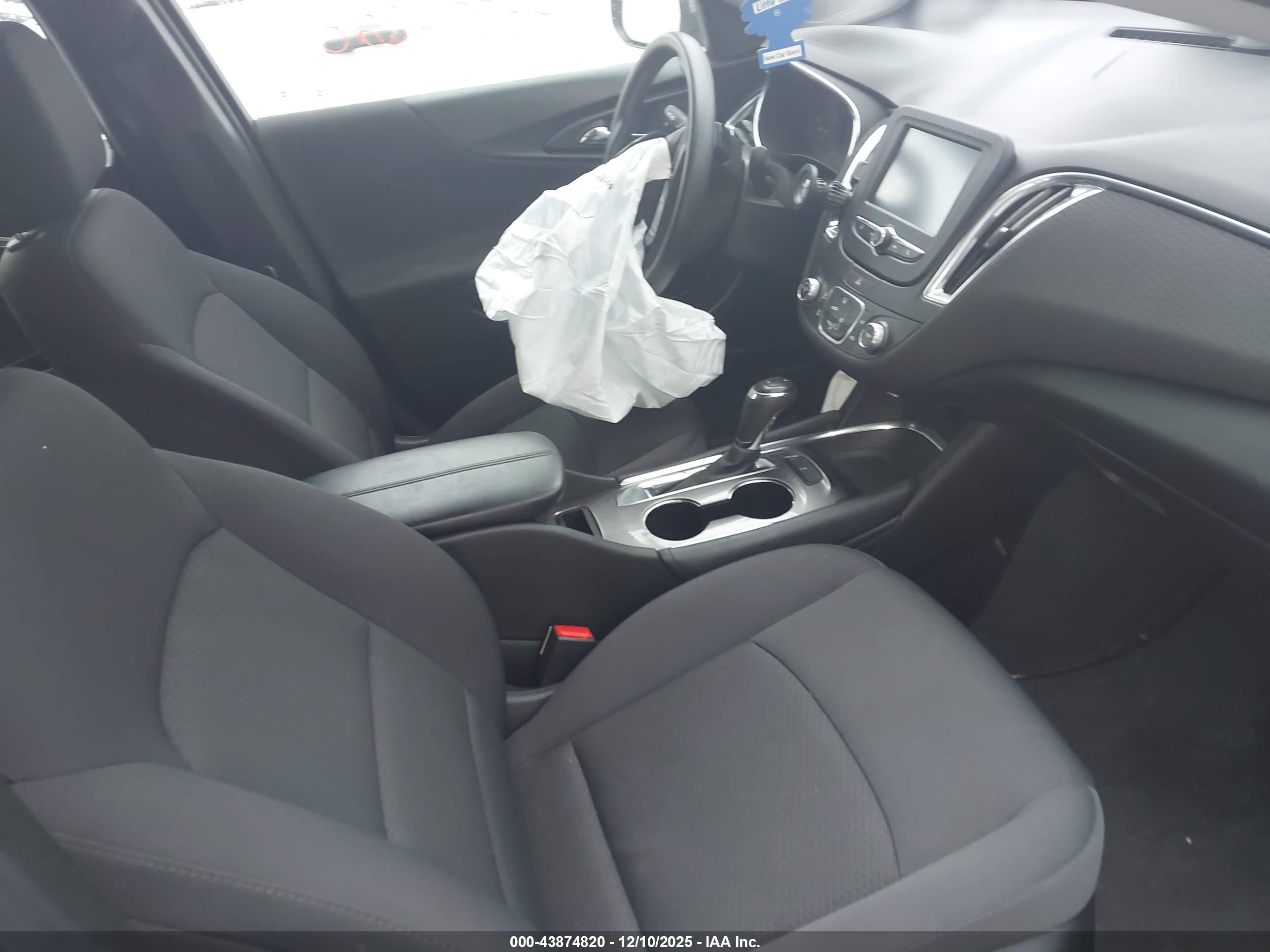 CHEVROLET MALIBU image 5