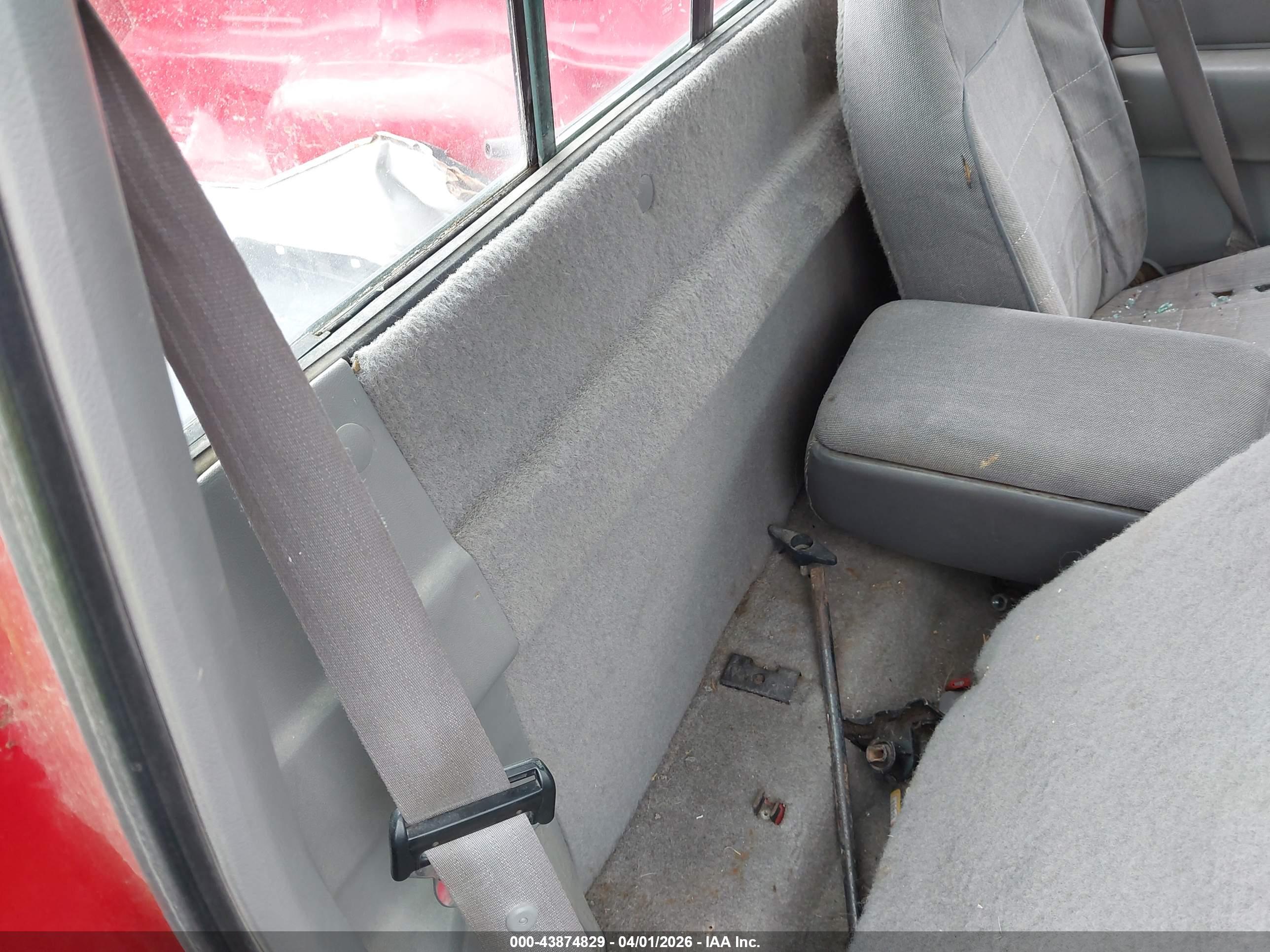 FORD RANGER image 8