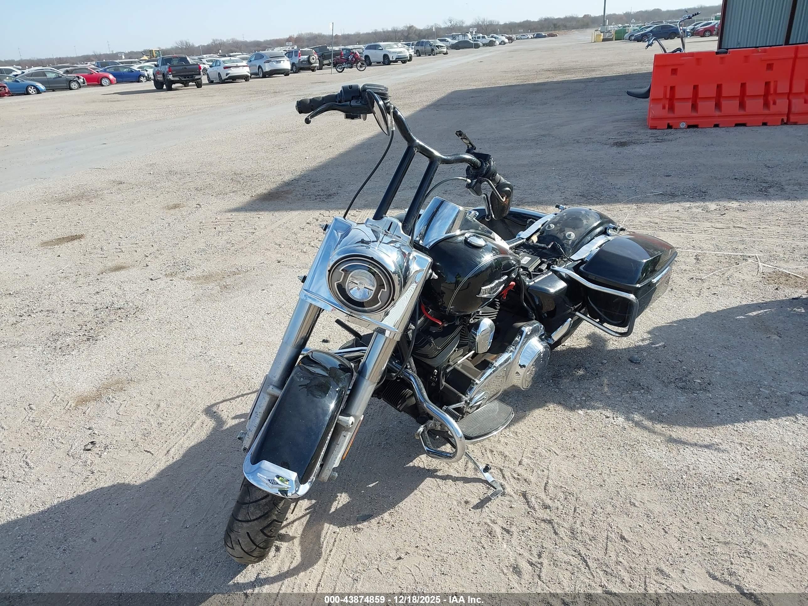 HARLEY-DAVIDSON FLHR image 2