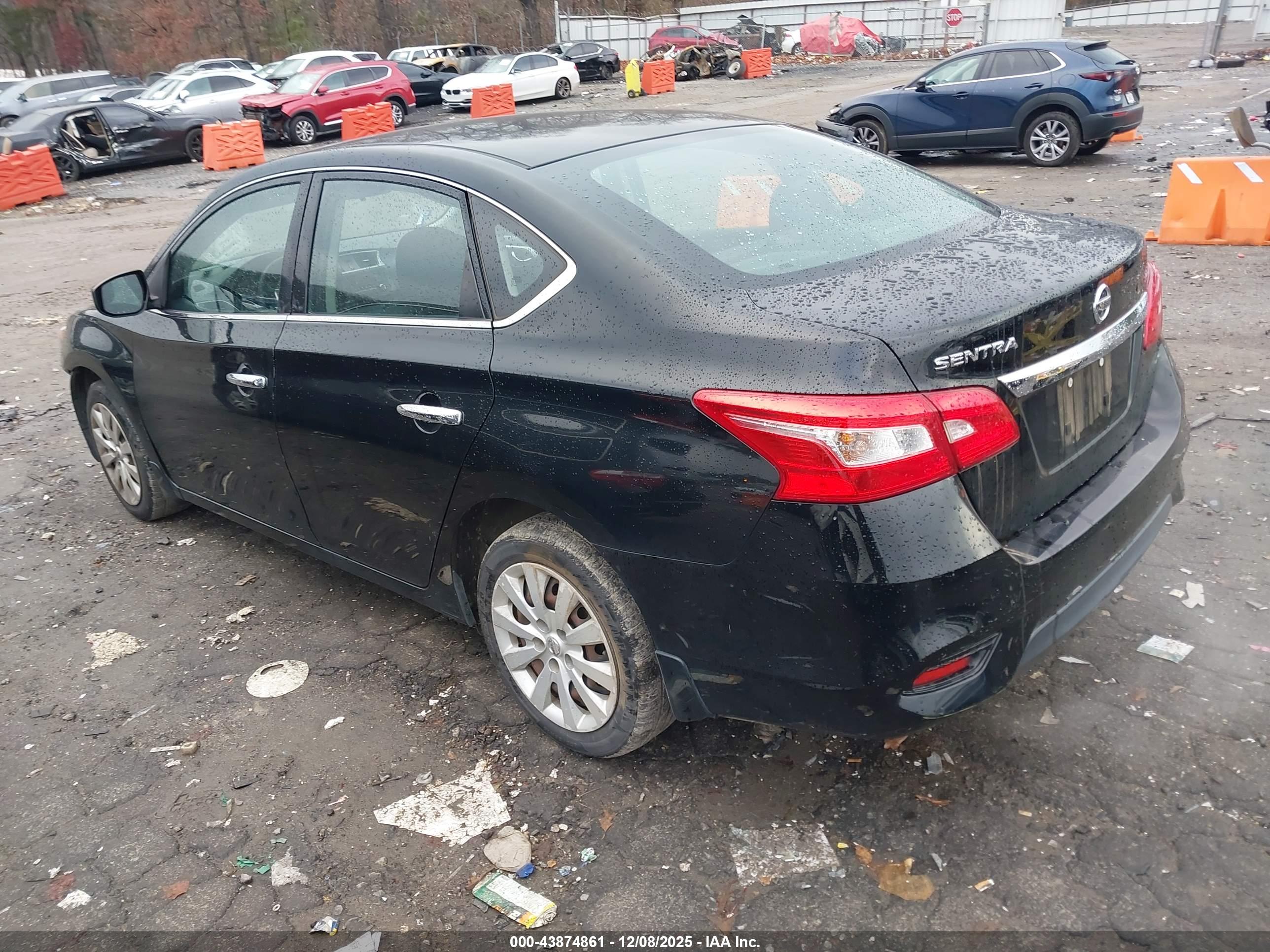 NISSAN SENTRA image 3