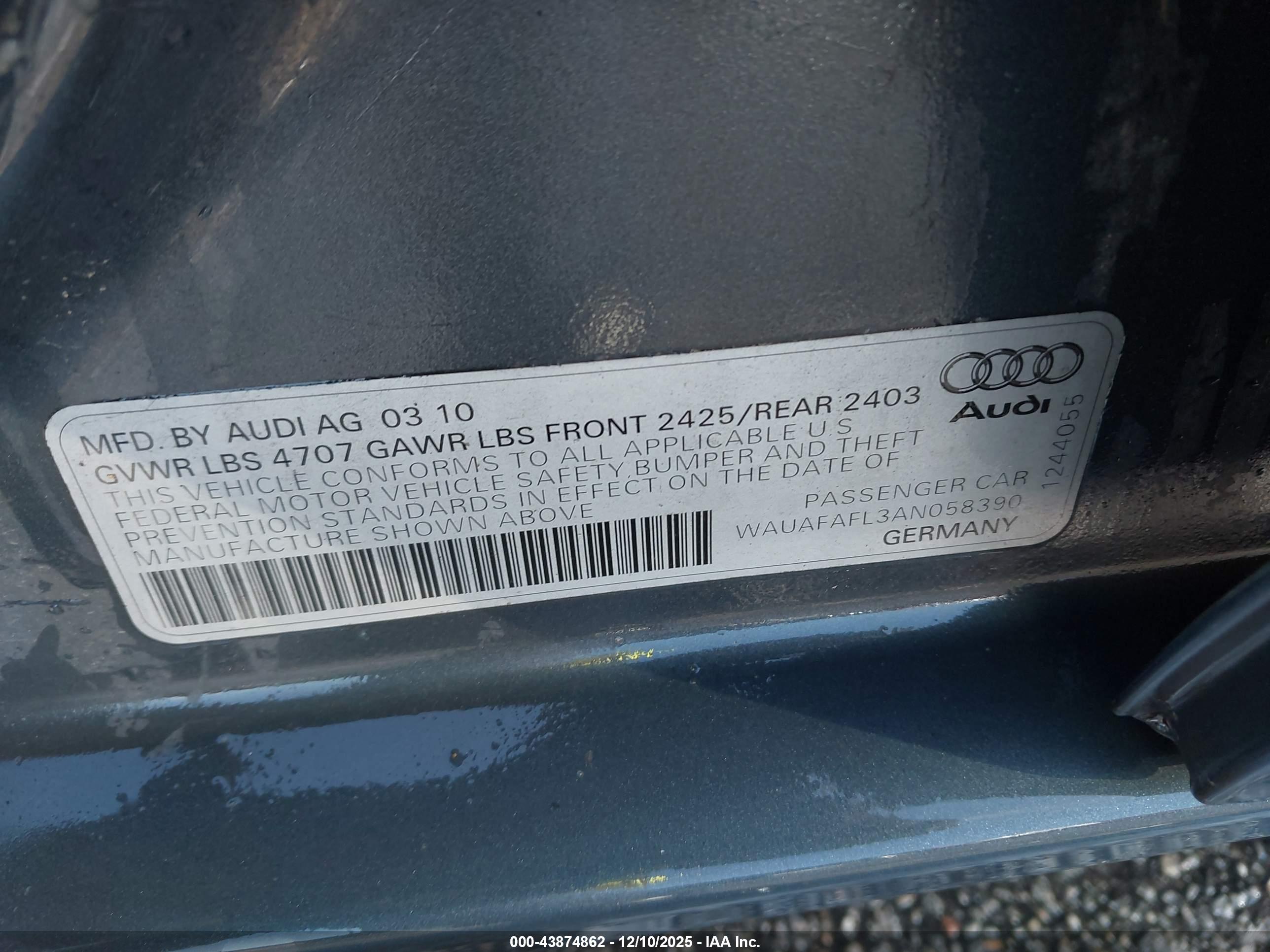 AUDI A4 image 9