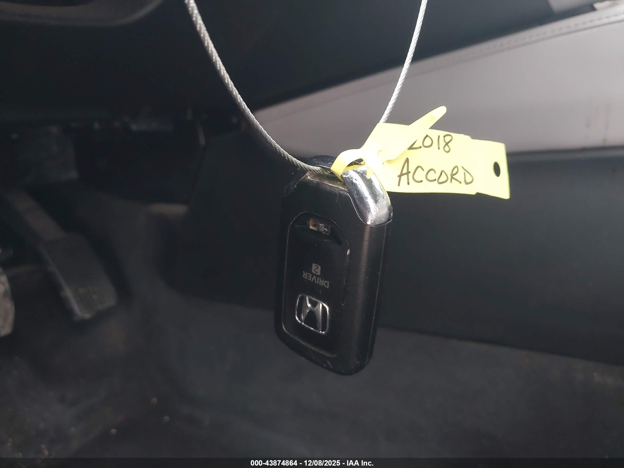 HONDA ACCORD image 11
