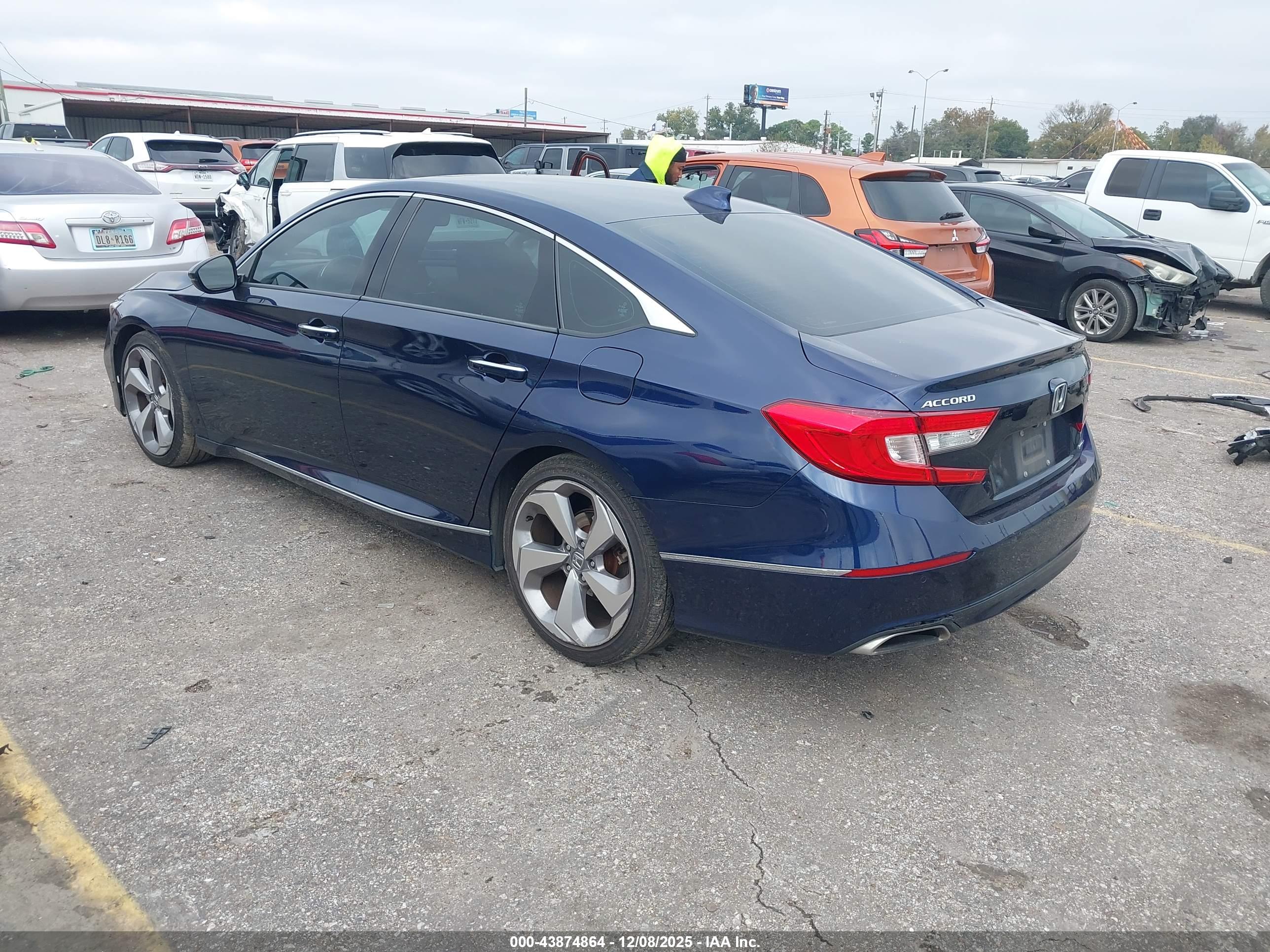 HONDA ACCORD image 3