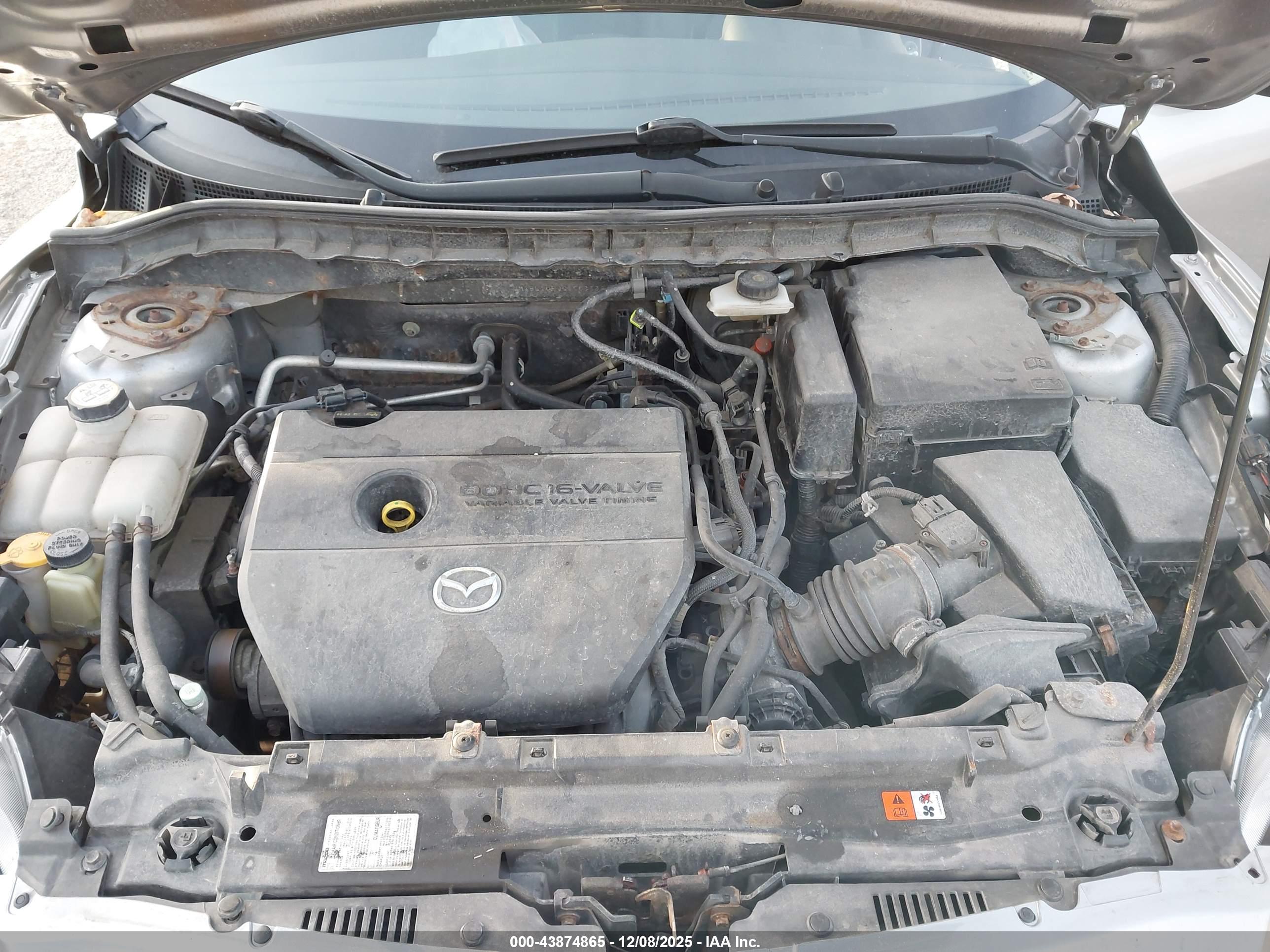 MAZDA MAZDA3 image 10