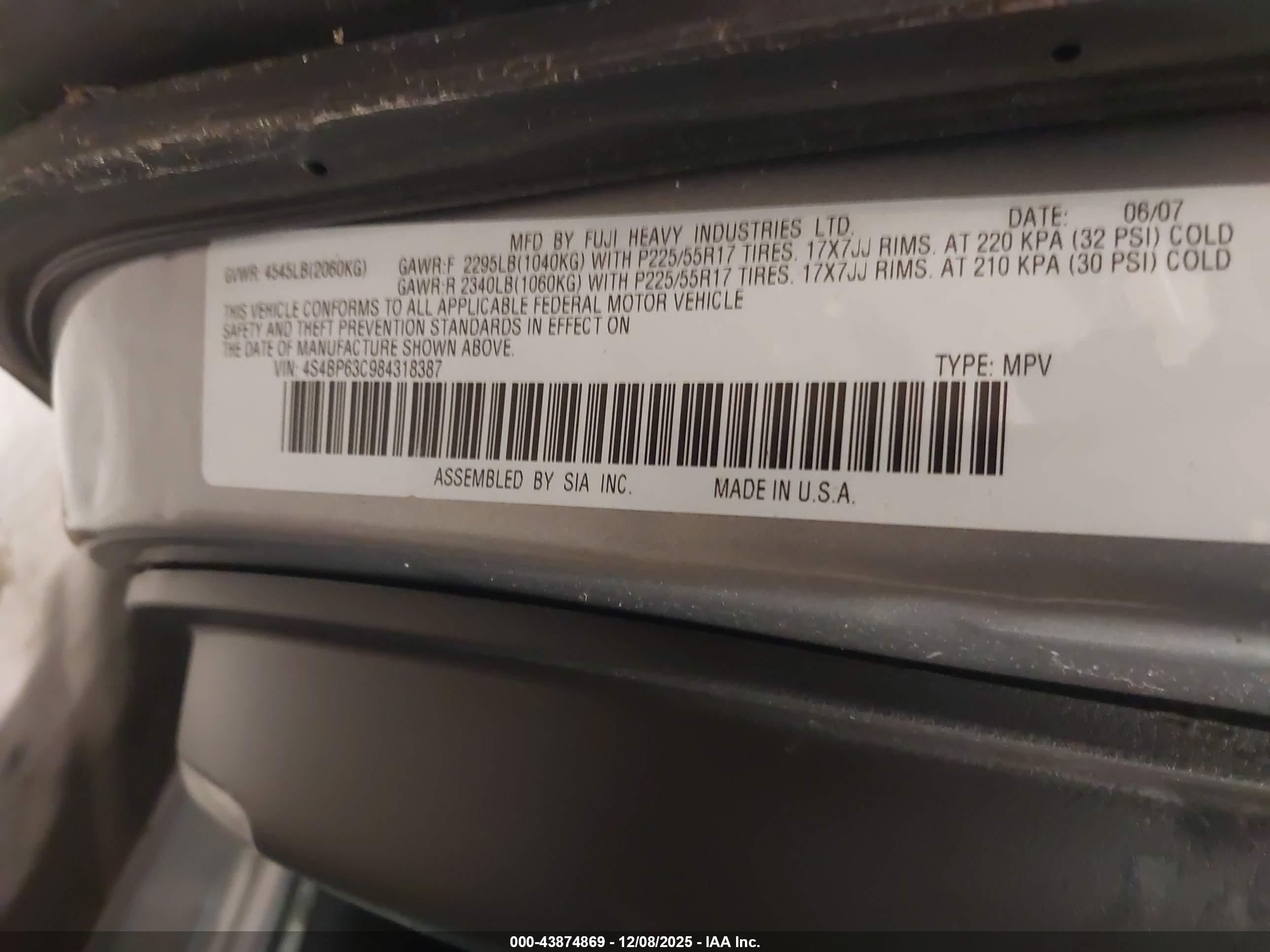 SUBARU OUTBACK image 9