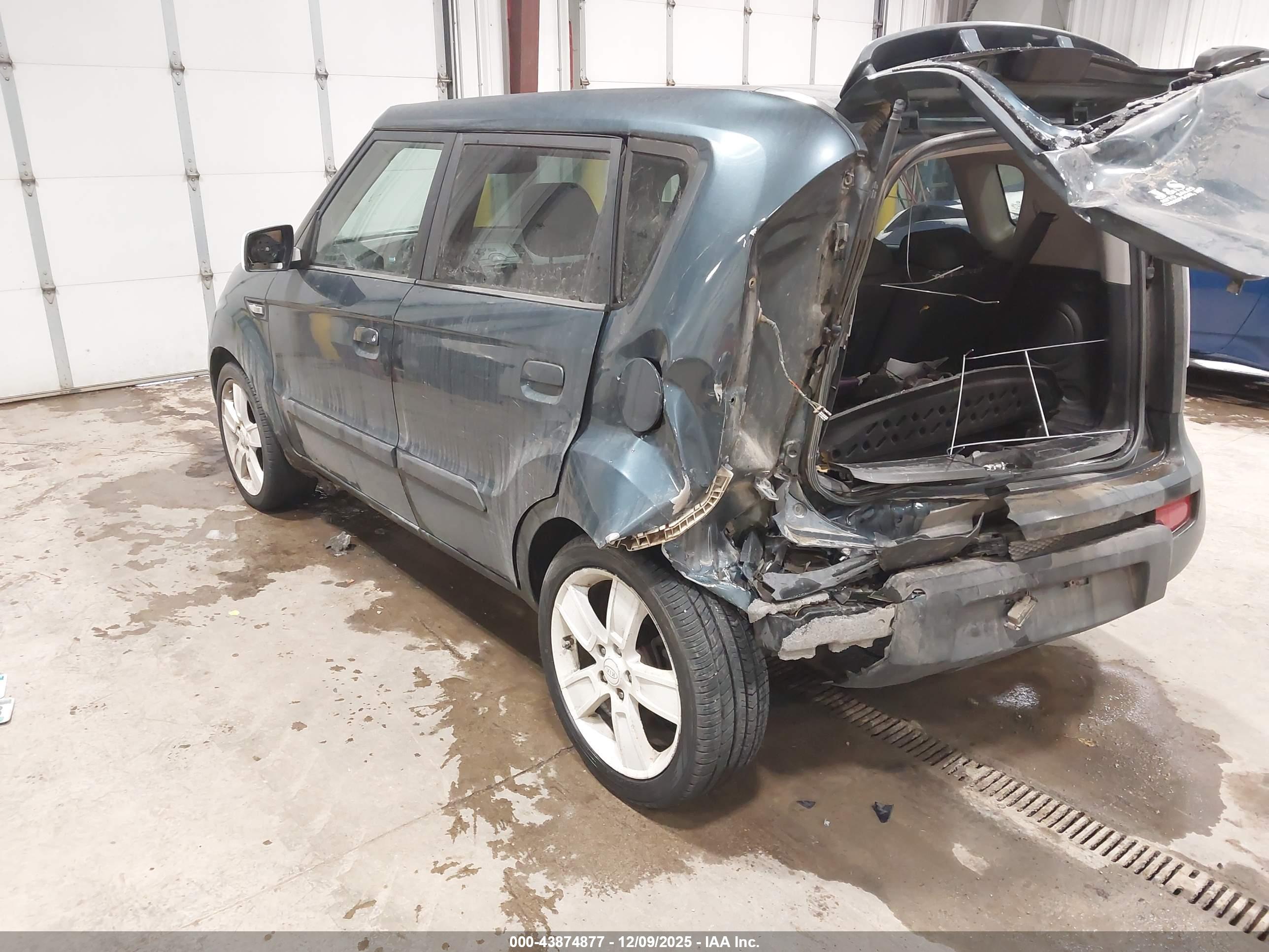 KIA SOUL image 3
