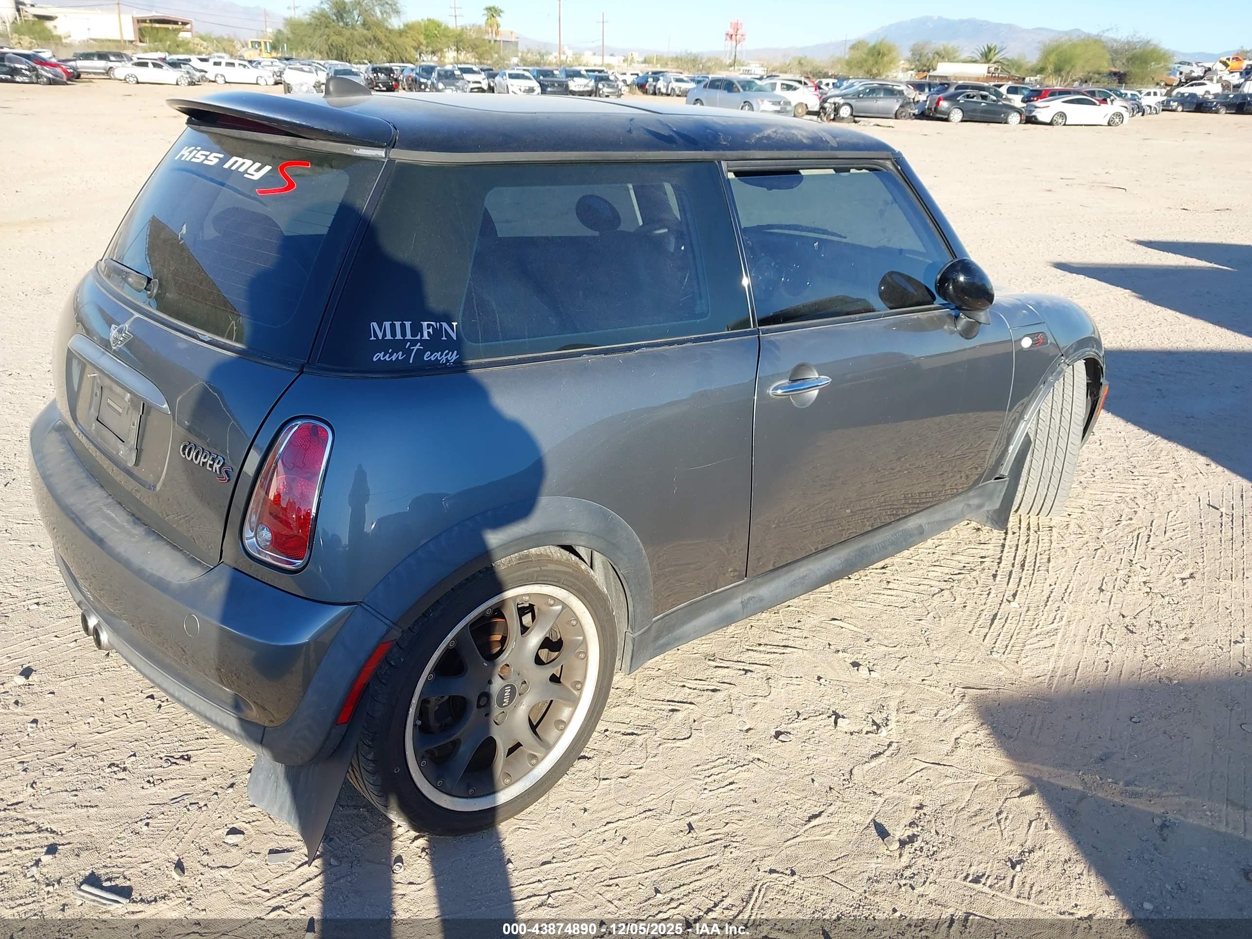 MINI COOPER image 4