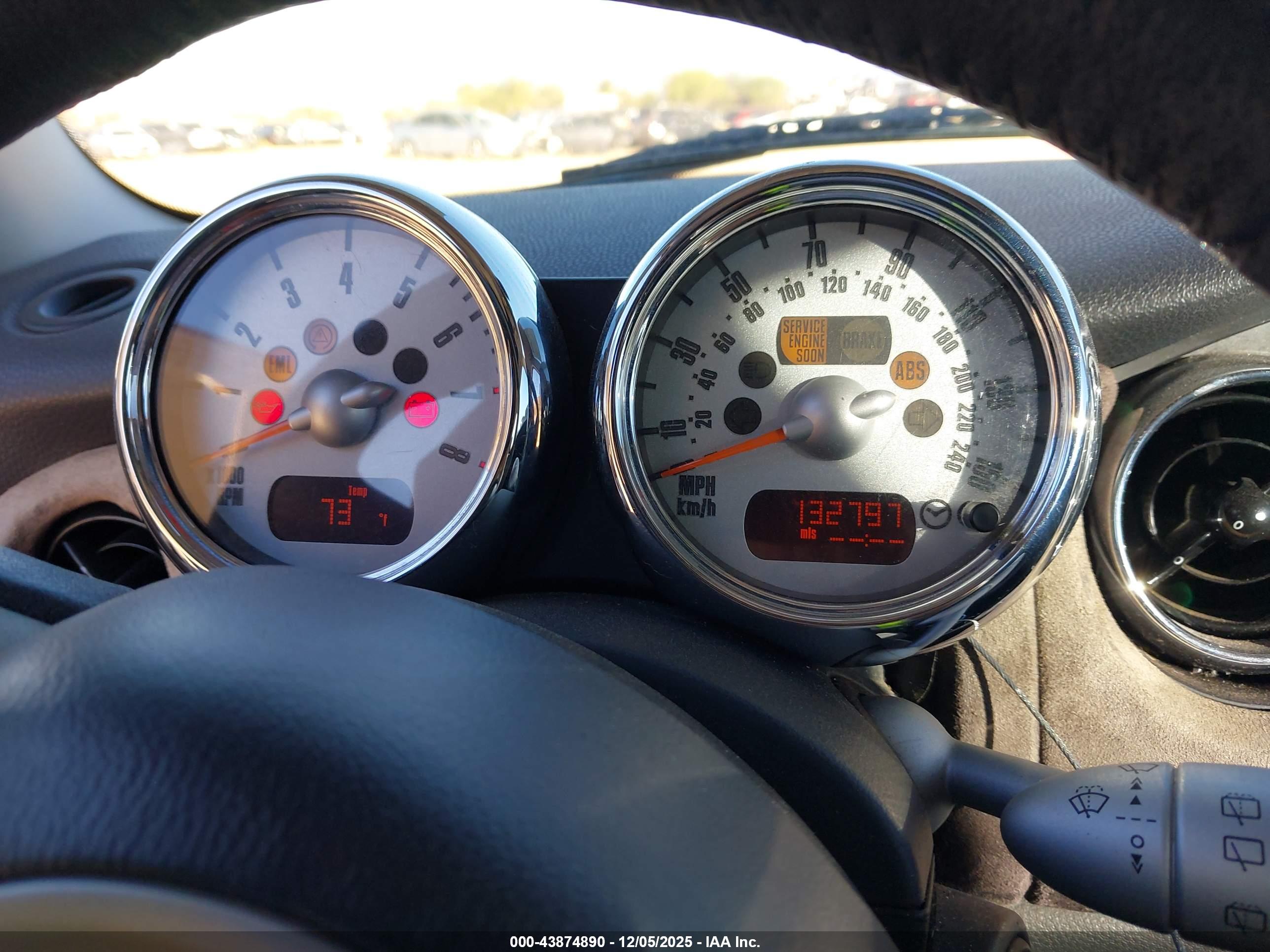 MINI COOPER image 7